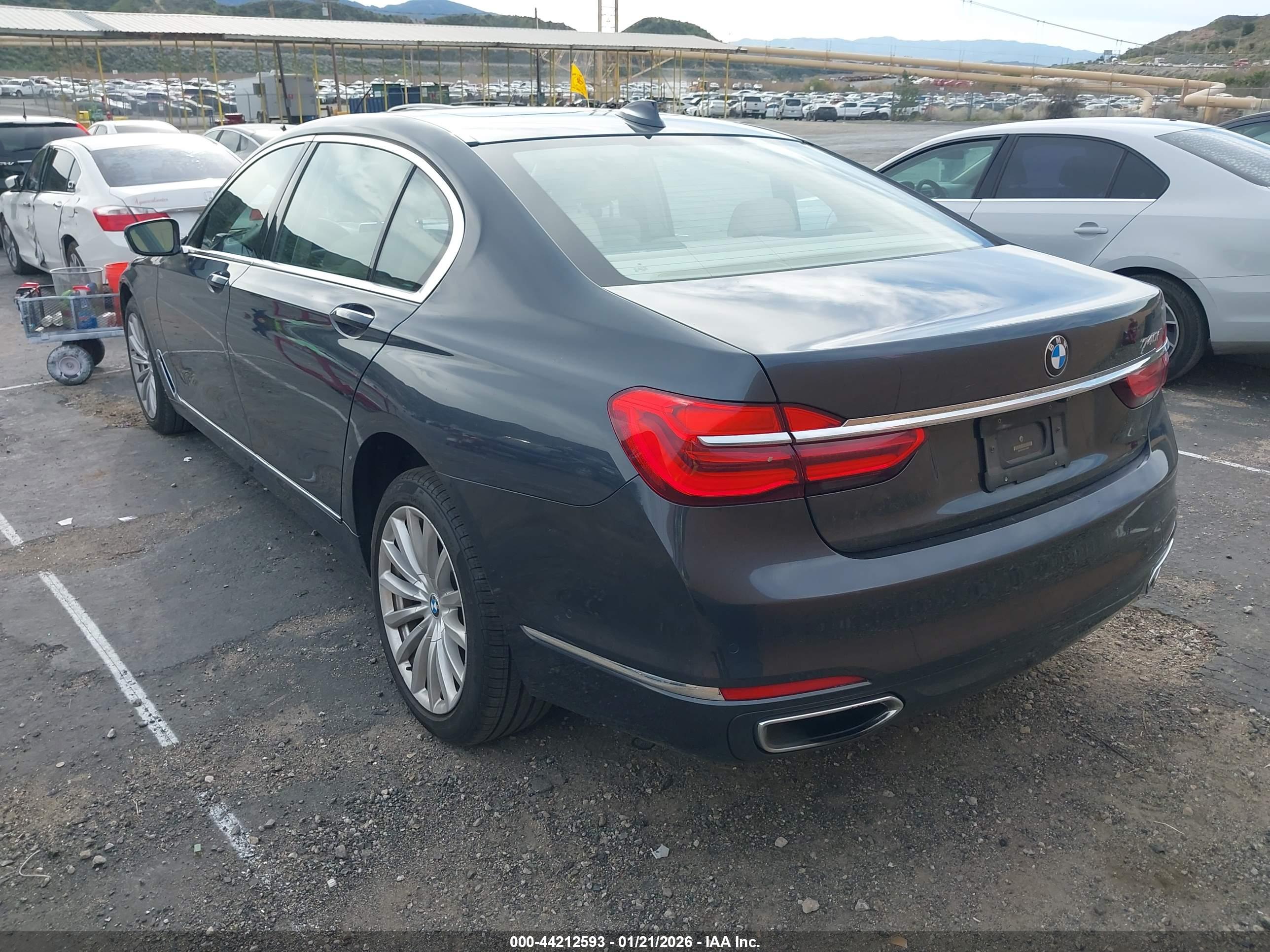BMW 740I image 3