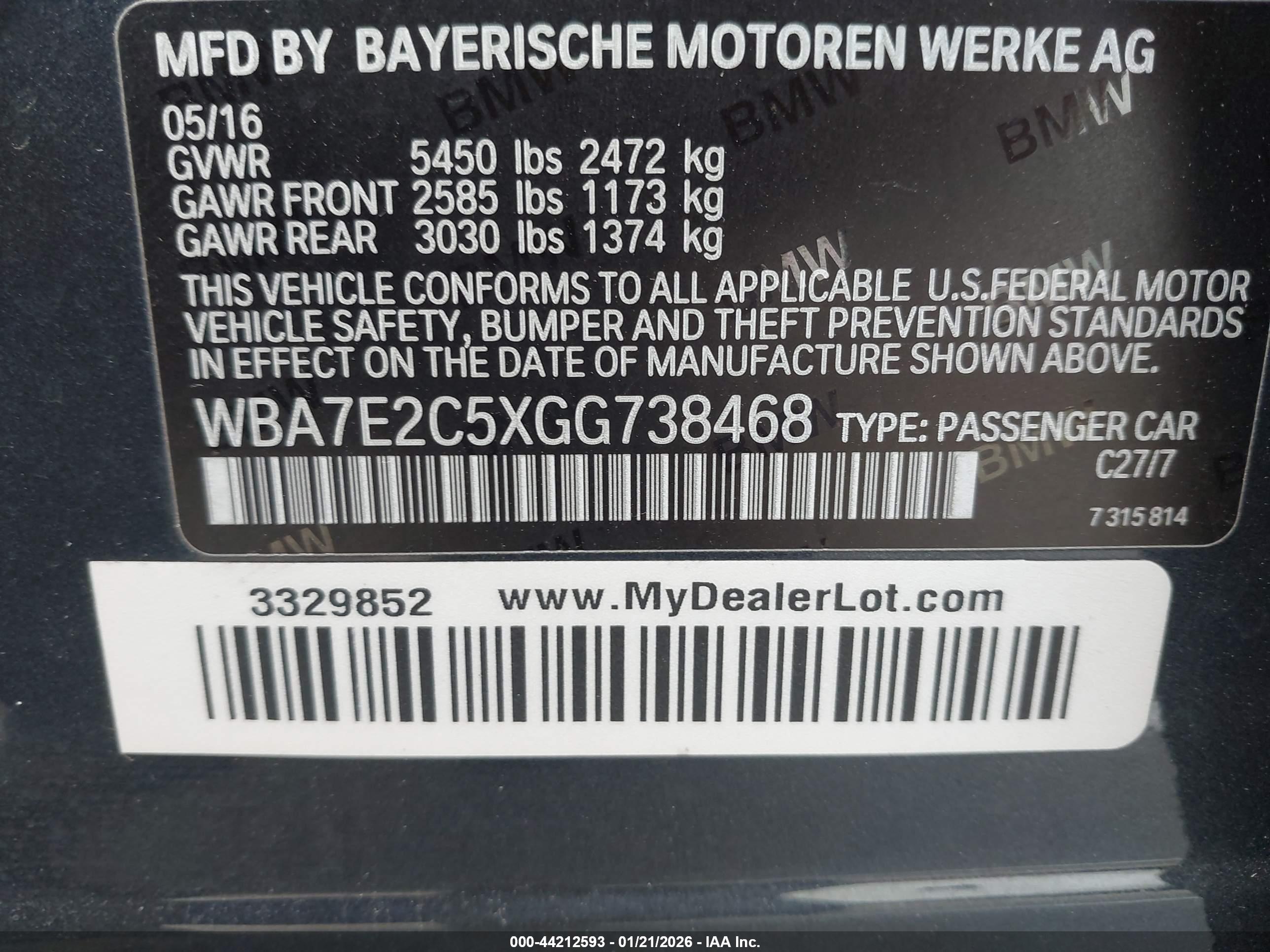 BMW 740I image 9
