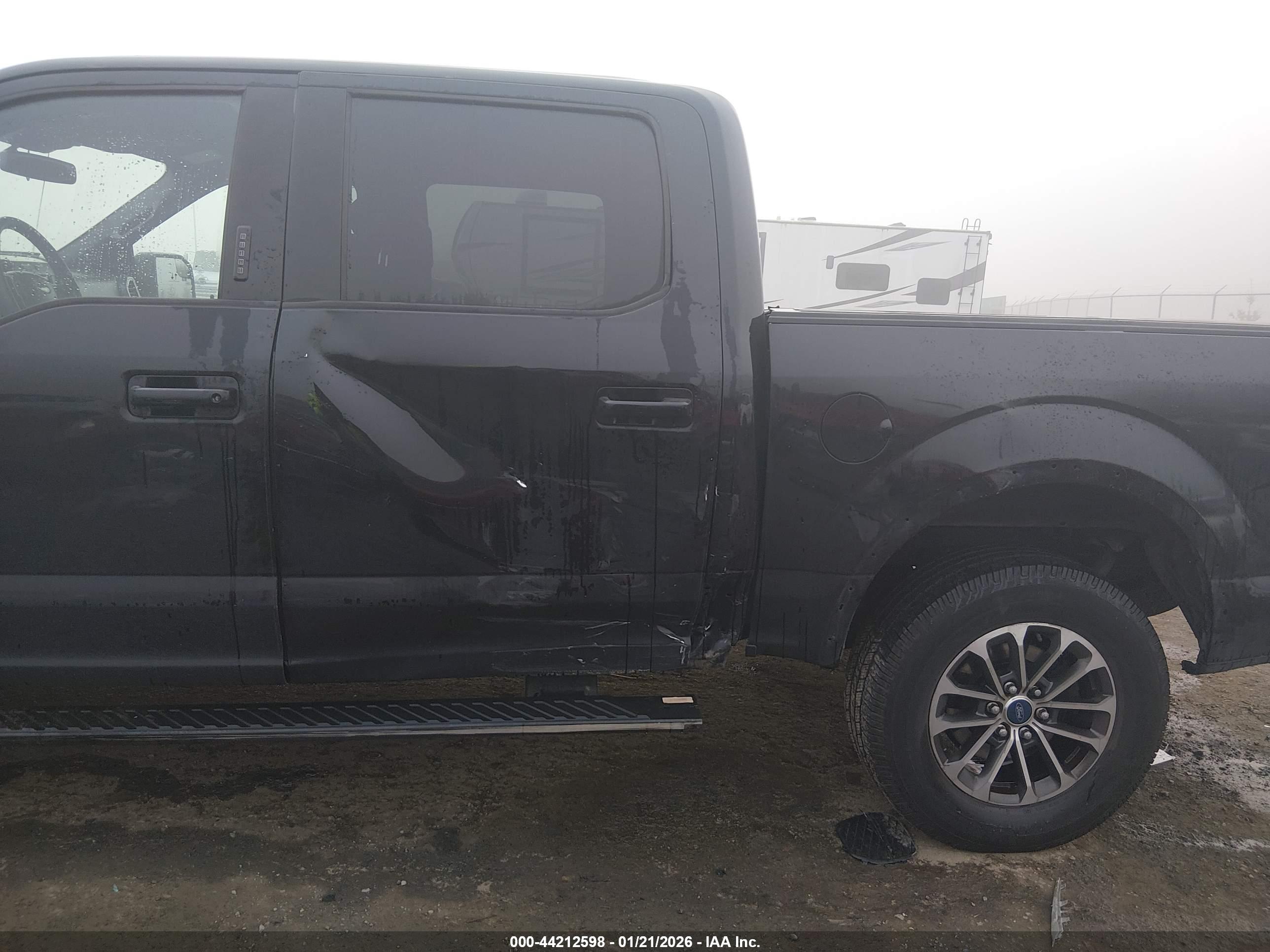 FORD F-150 image 6