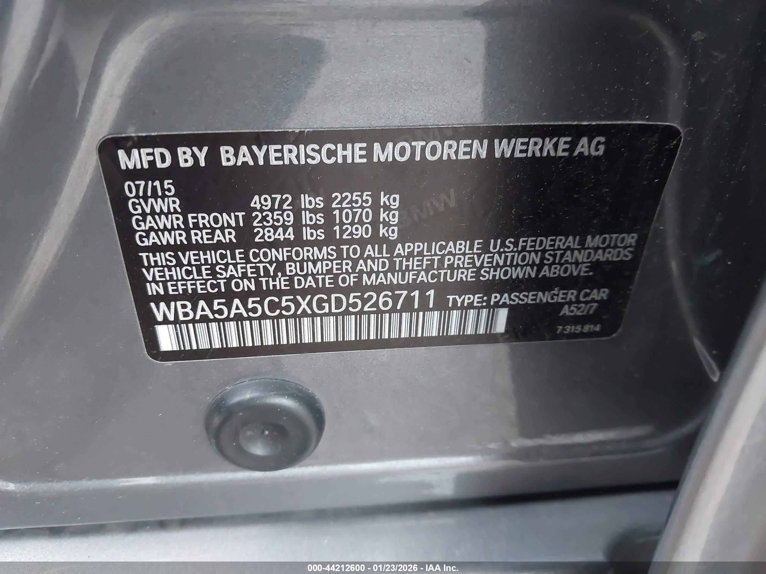 BMW 528I image 9