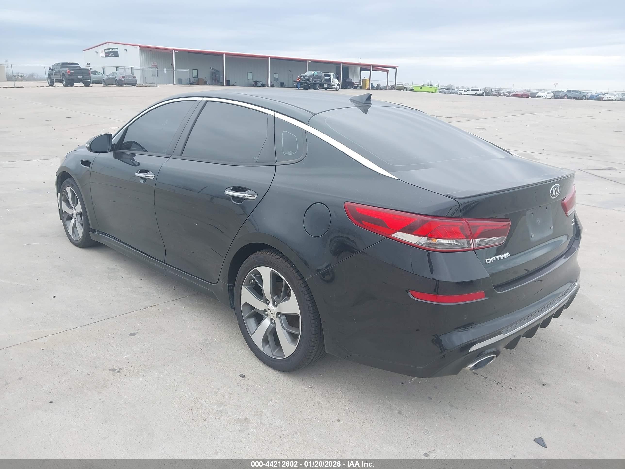 KIA OPTIMA image 3