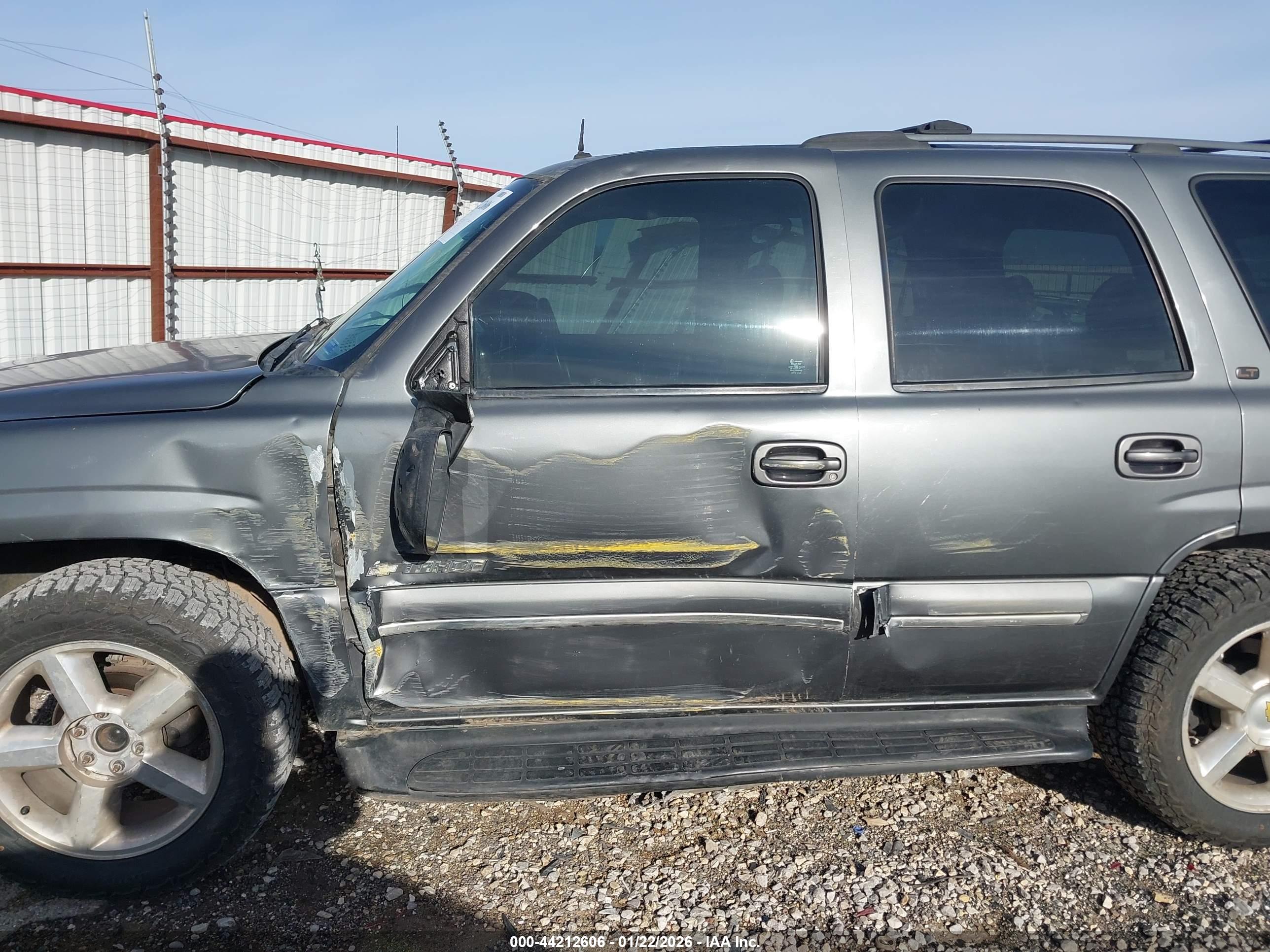 CHEVROLET TAHOE image 6