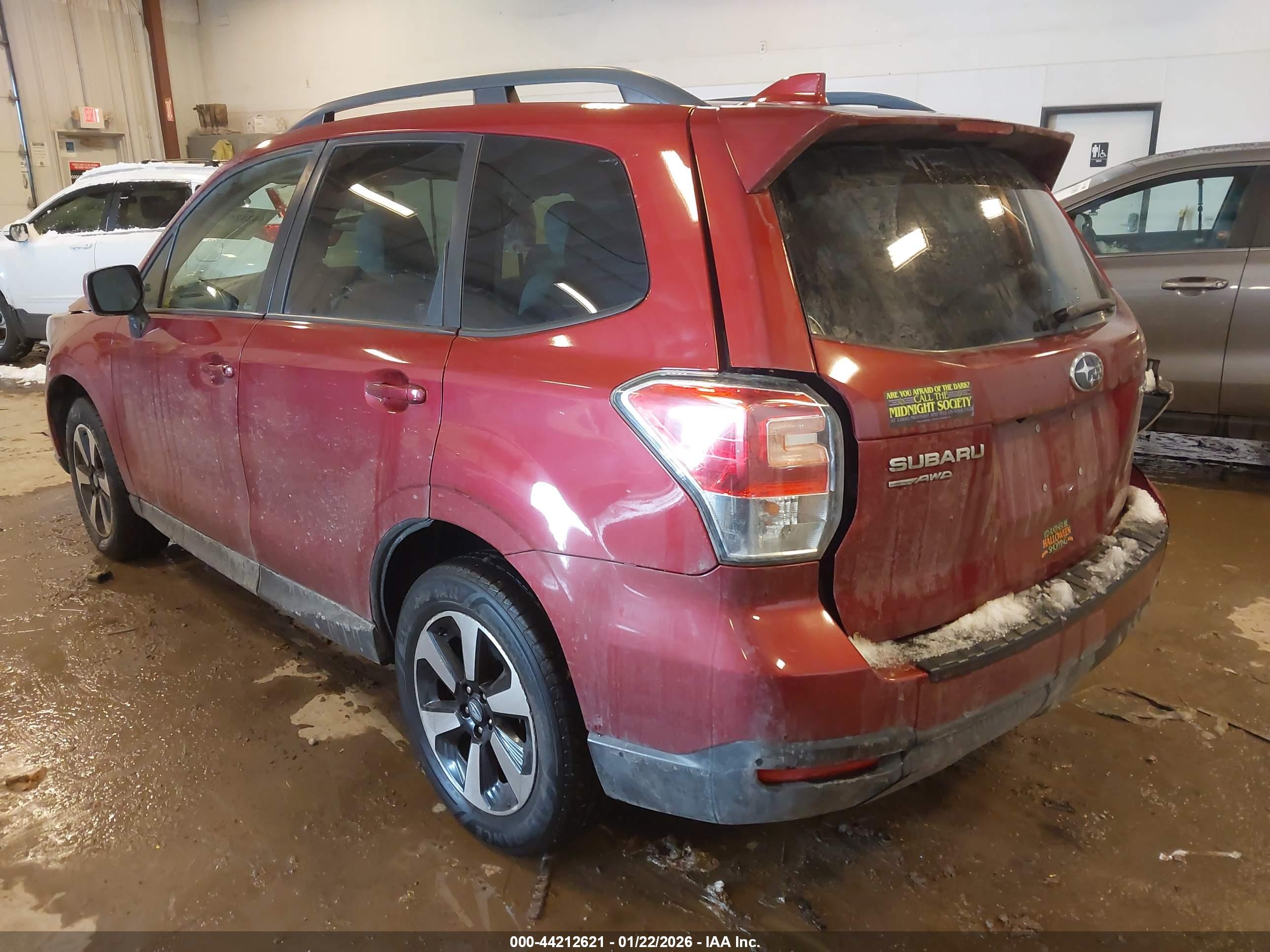 SUBARU FORESTER image 3