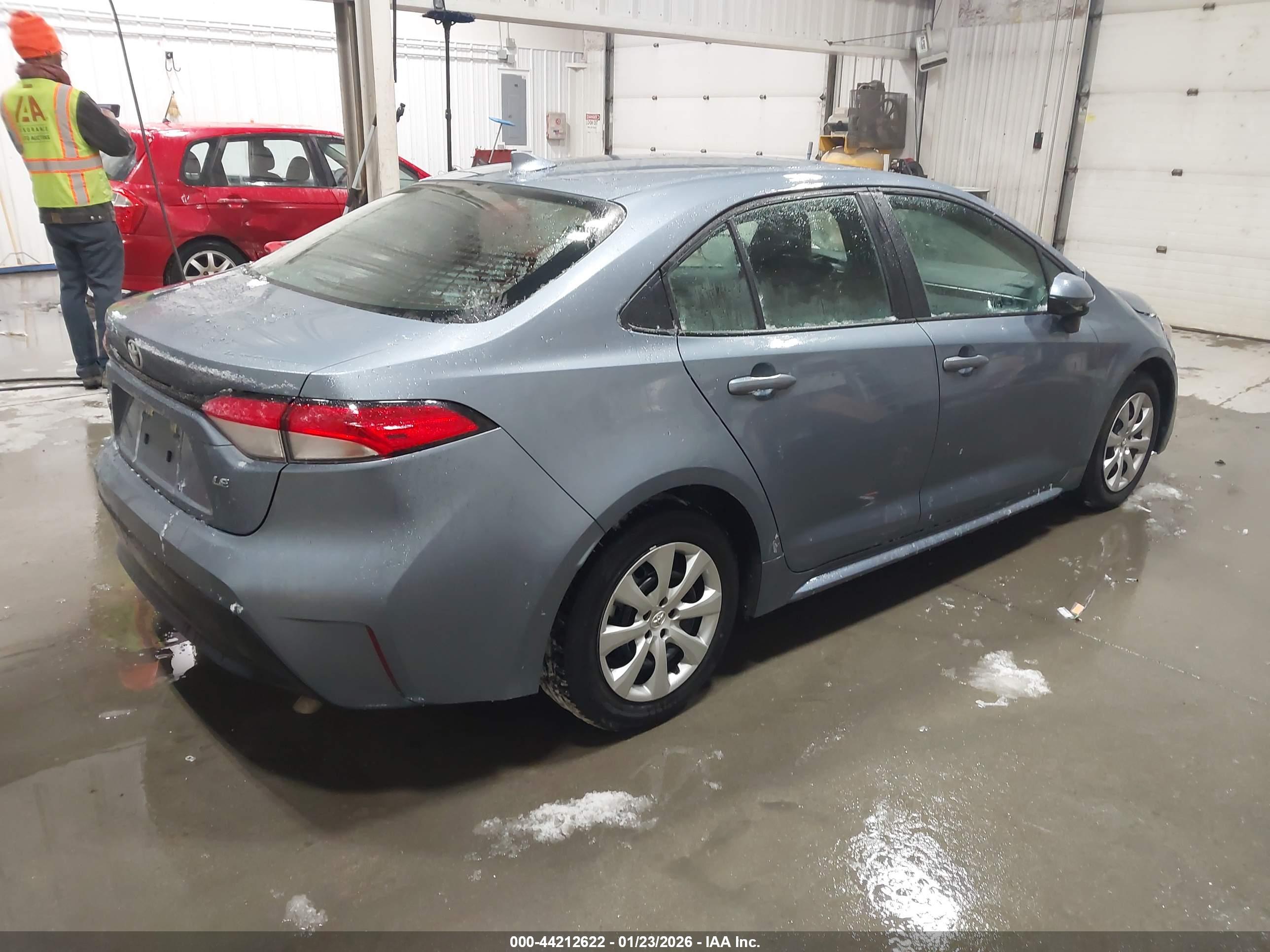 TOYOTA COROLLA image 4