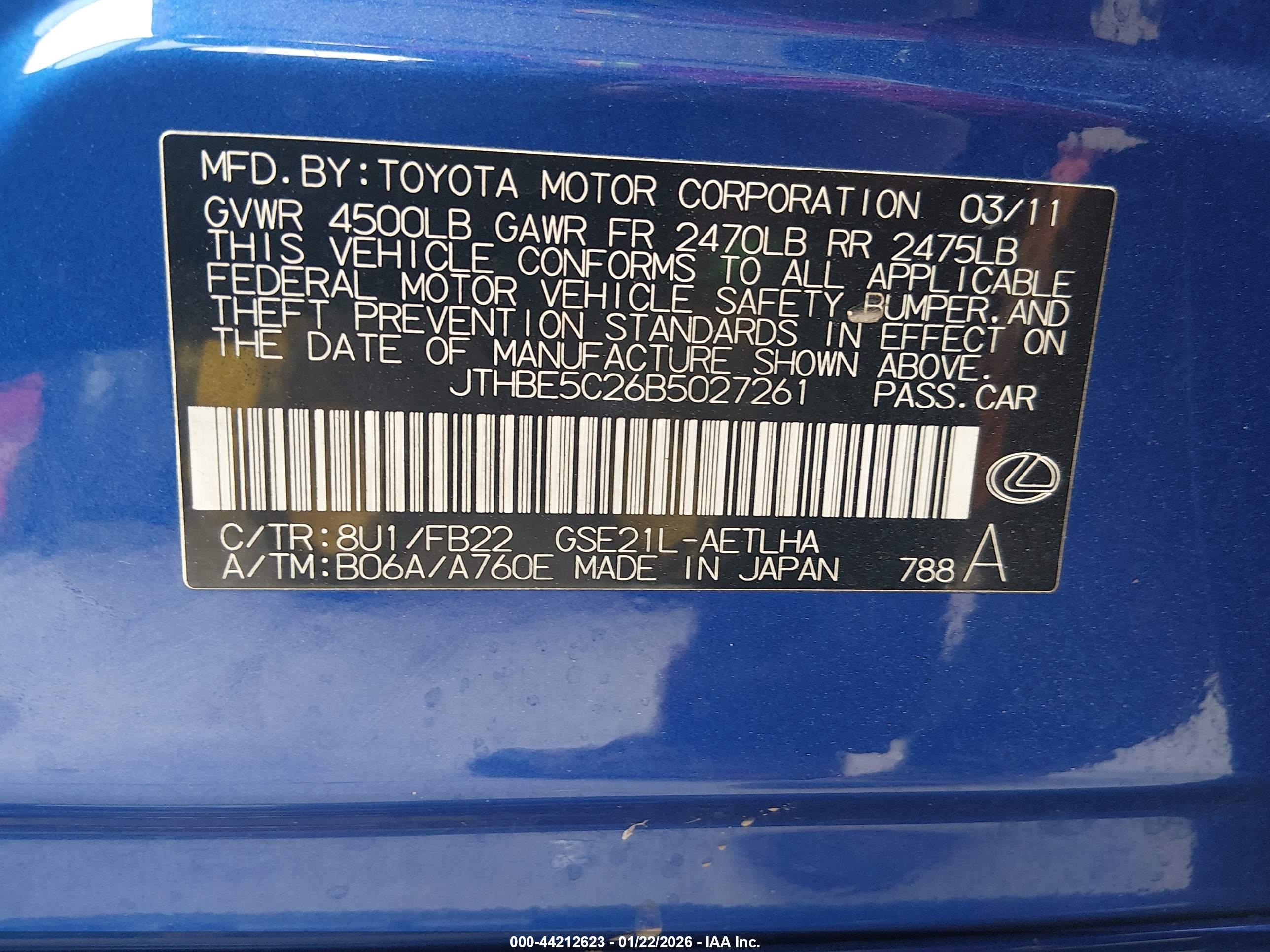 LEXUS IS image 9