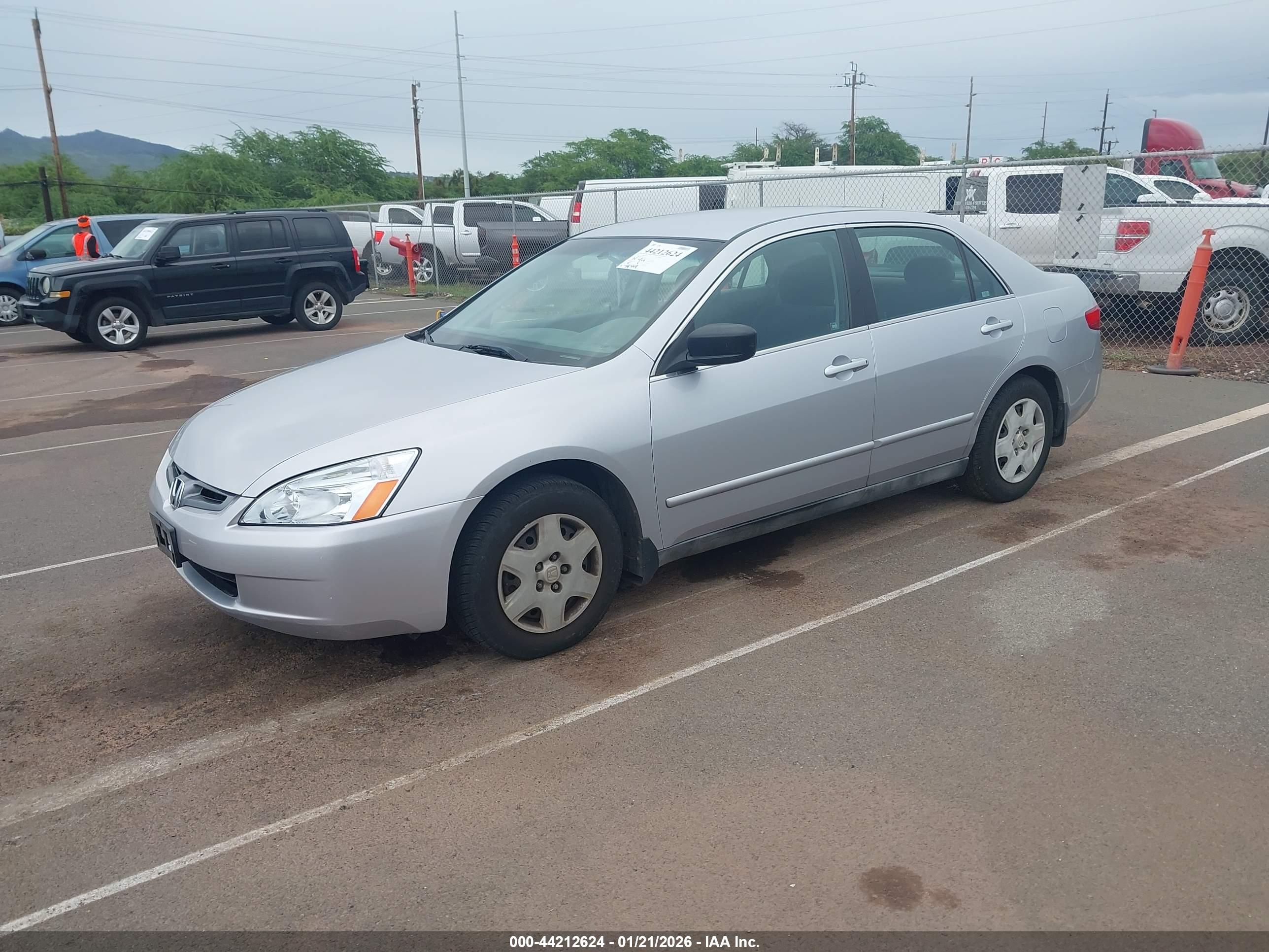 HONDA ACCORD image 2