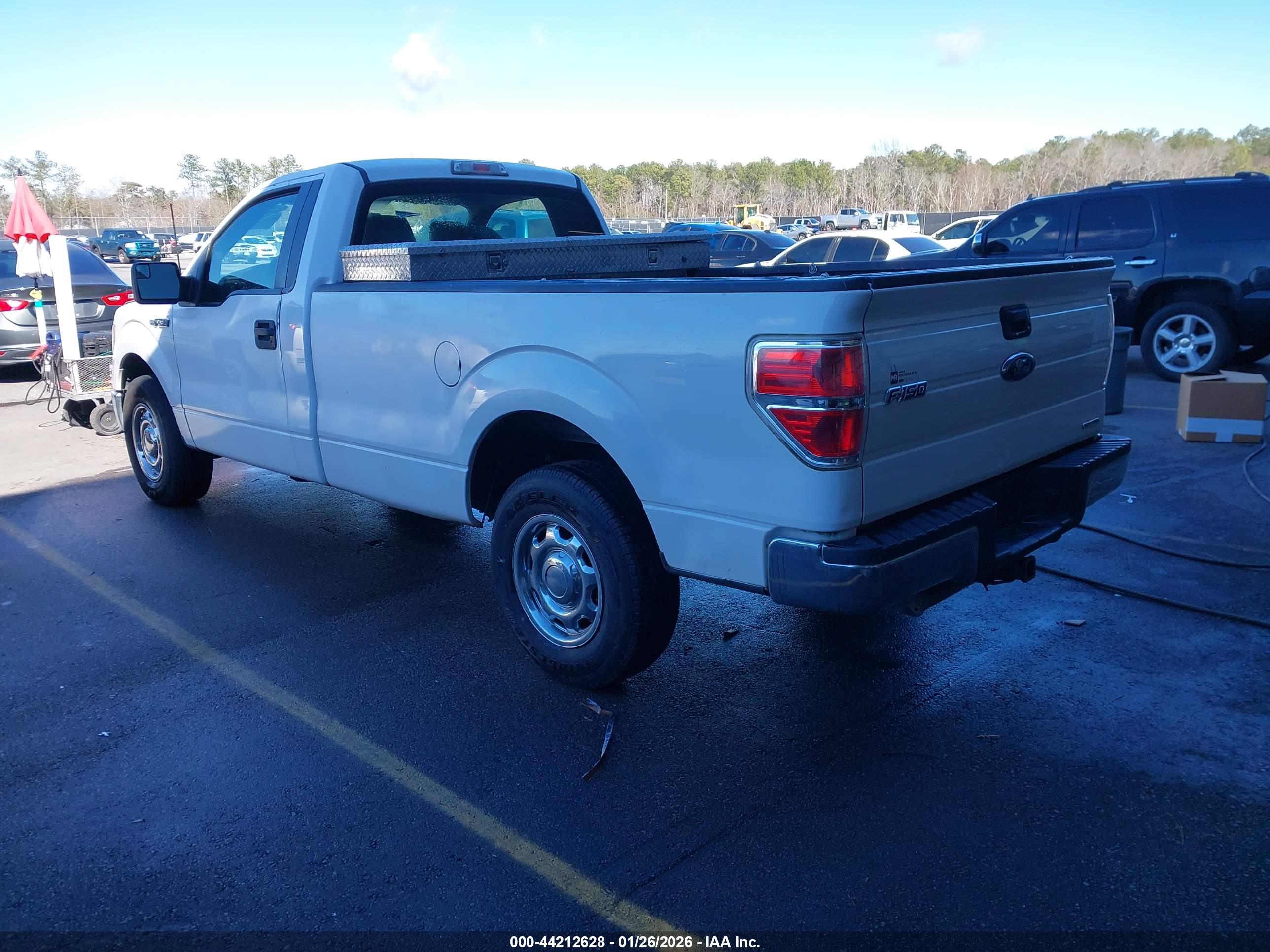 FORD F-150 image 3