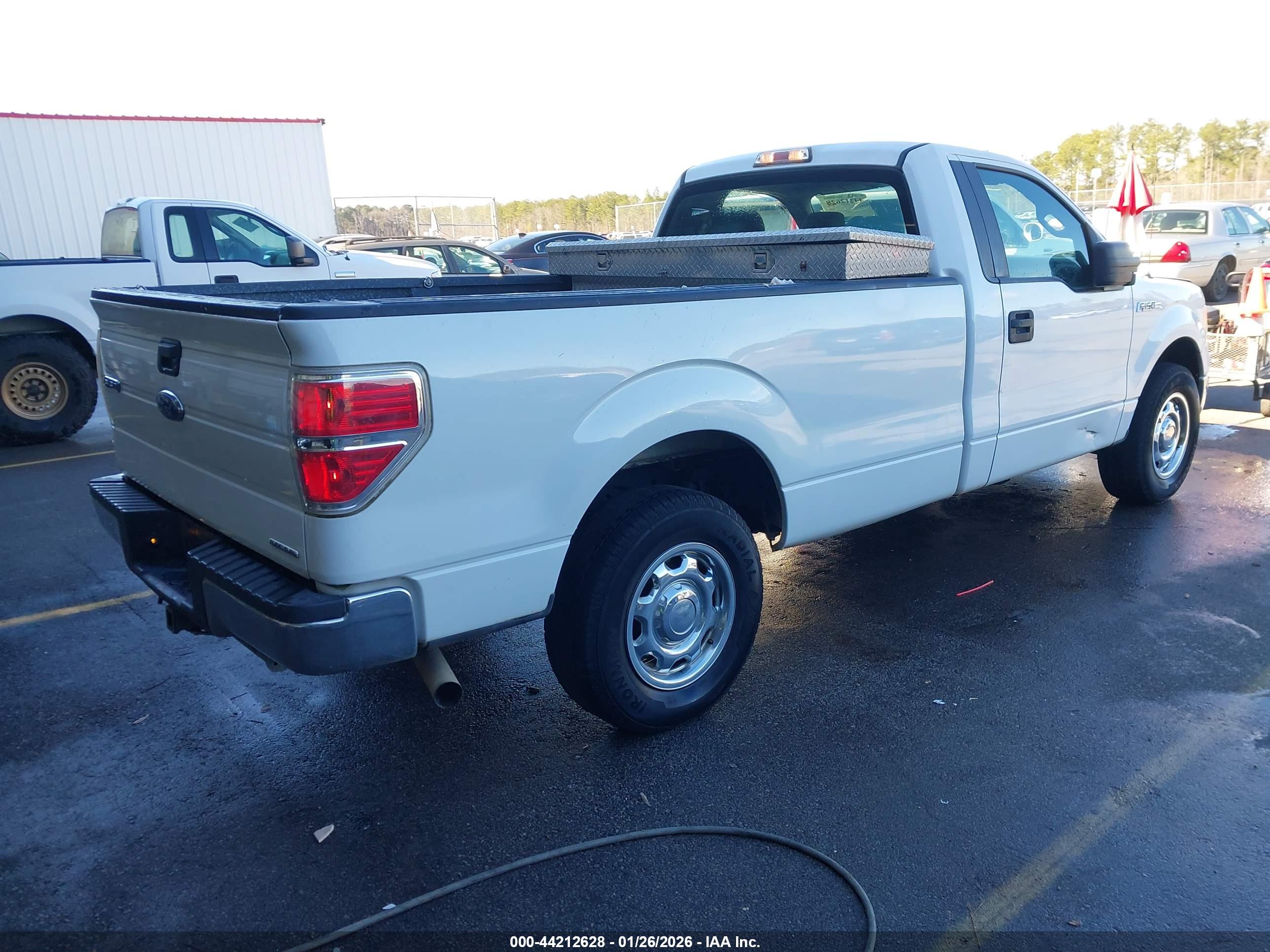 FORD F-150 image 4