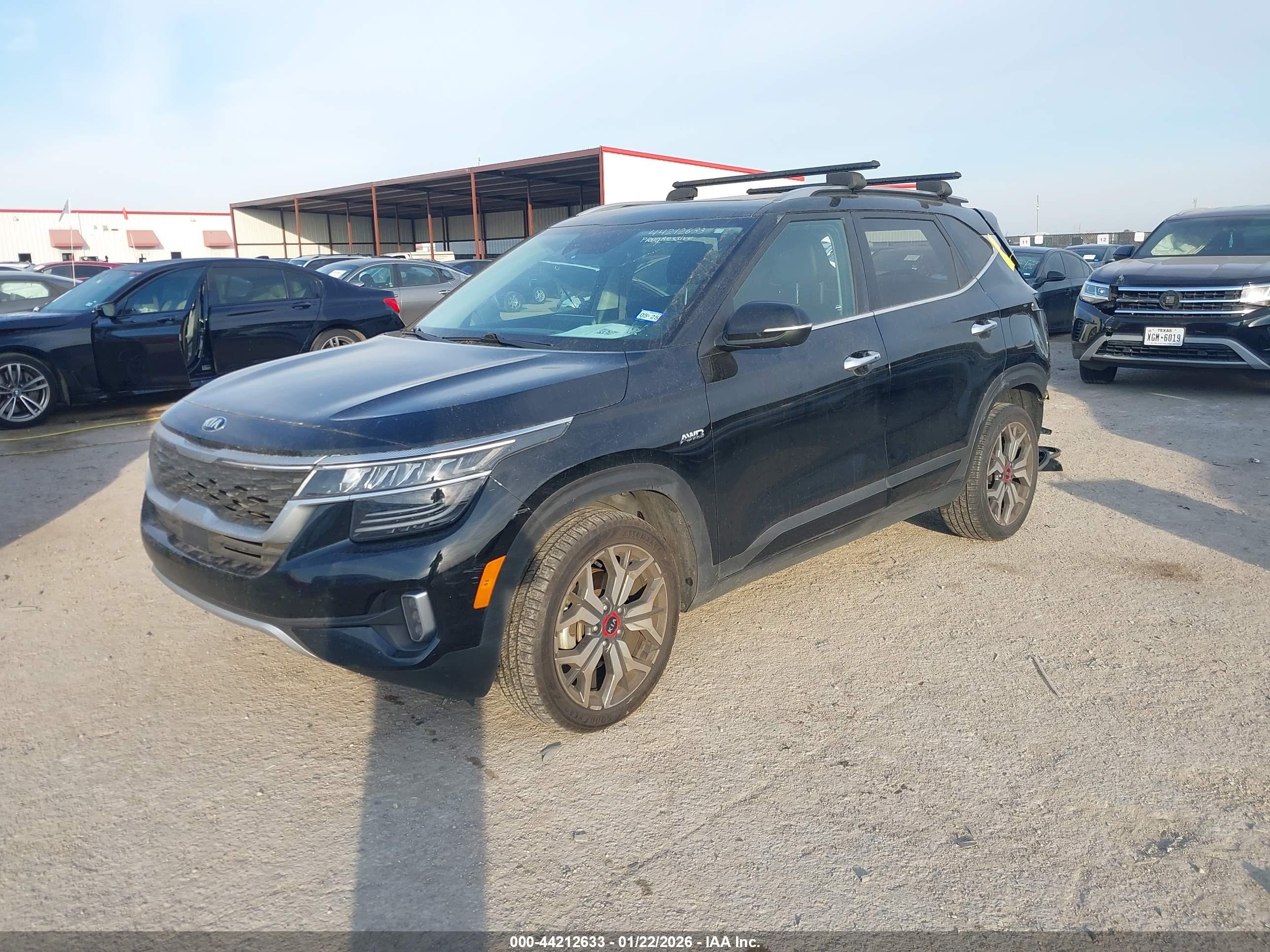 KIA SELTOS image 2