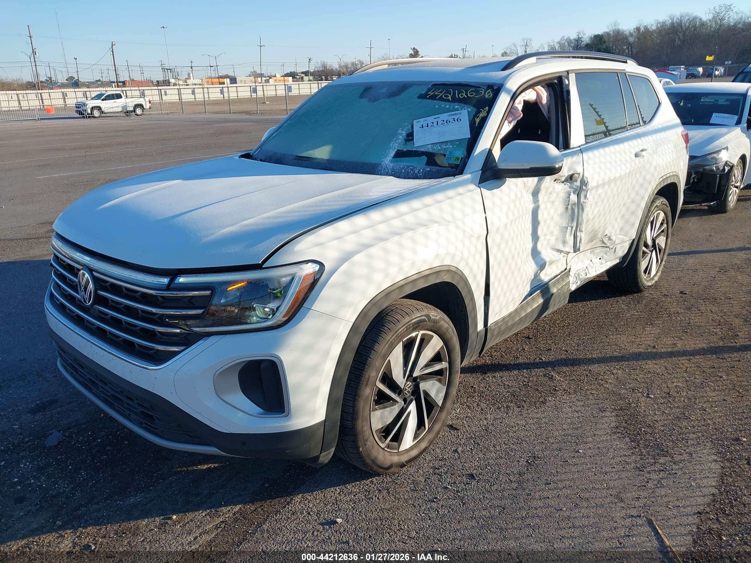 VOLKSWAGEN ATLAS image 2