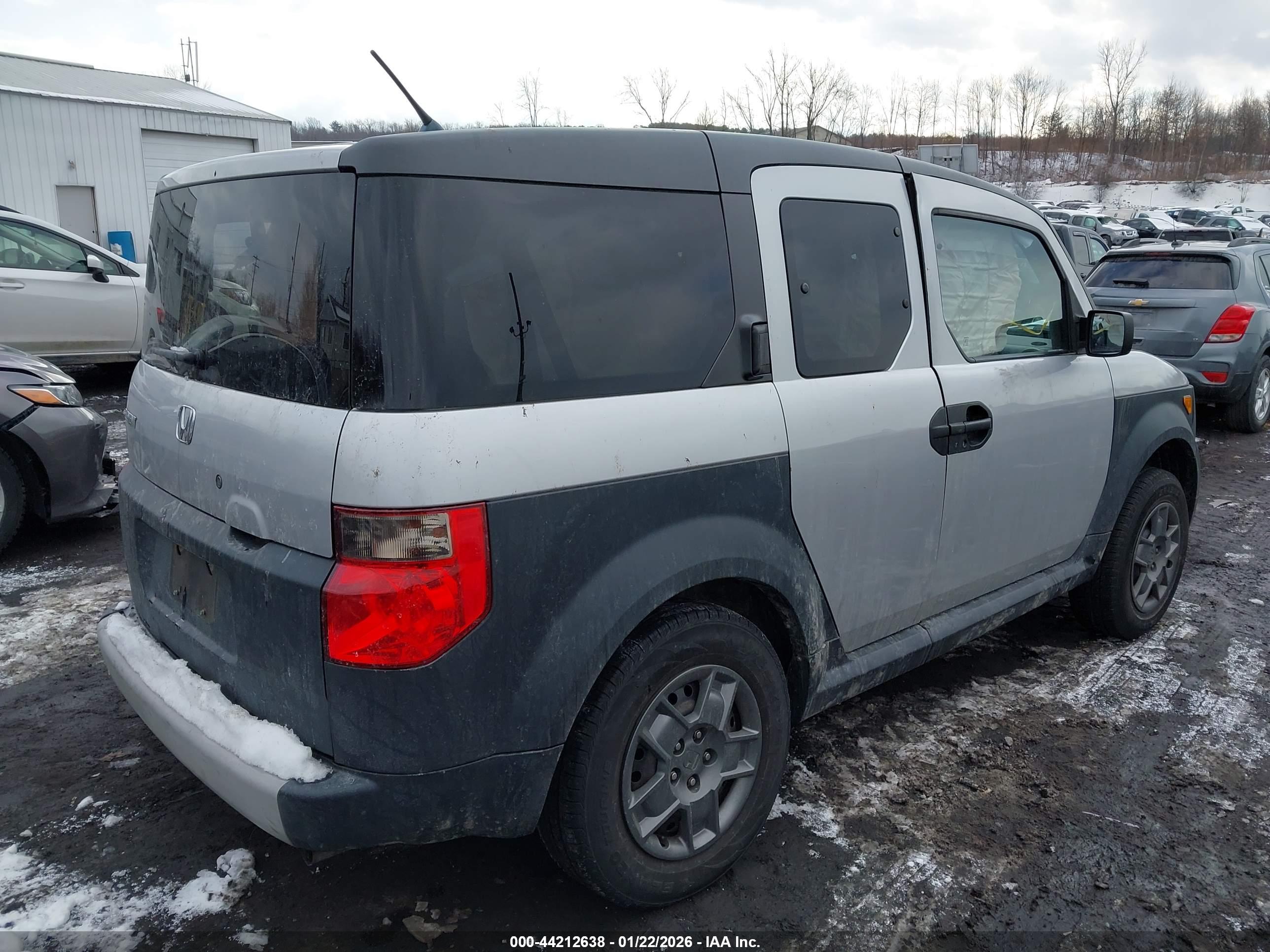 HONDA ELEMENT image 4