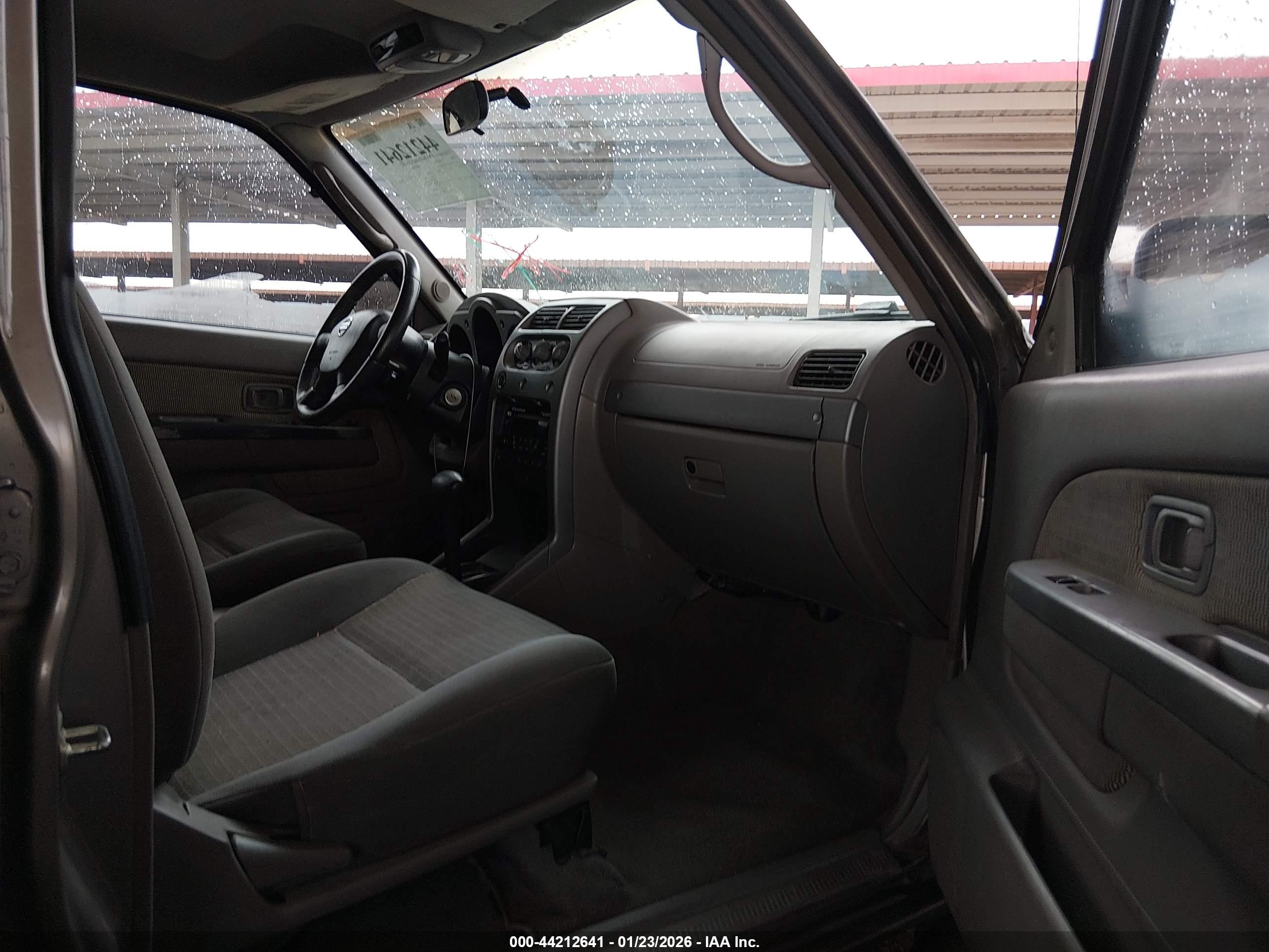 NISSAN XTERRA image 5