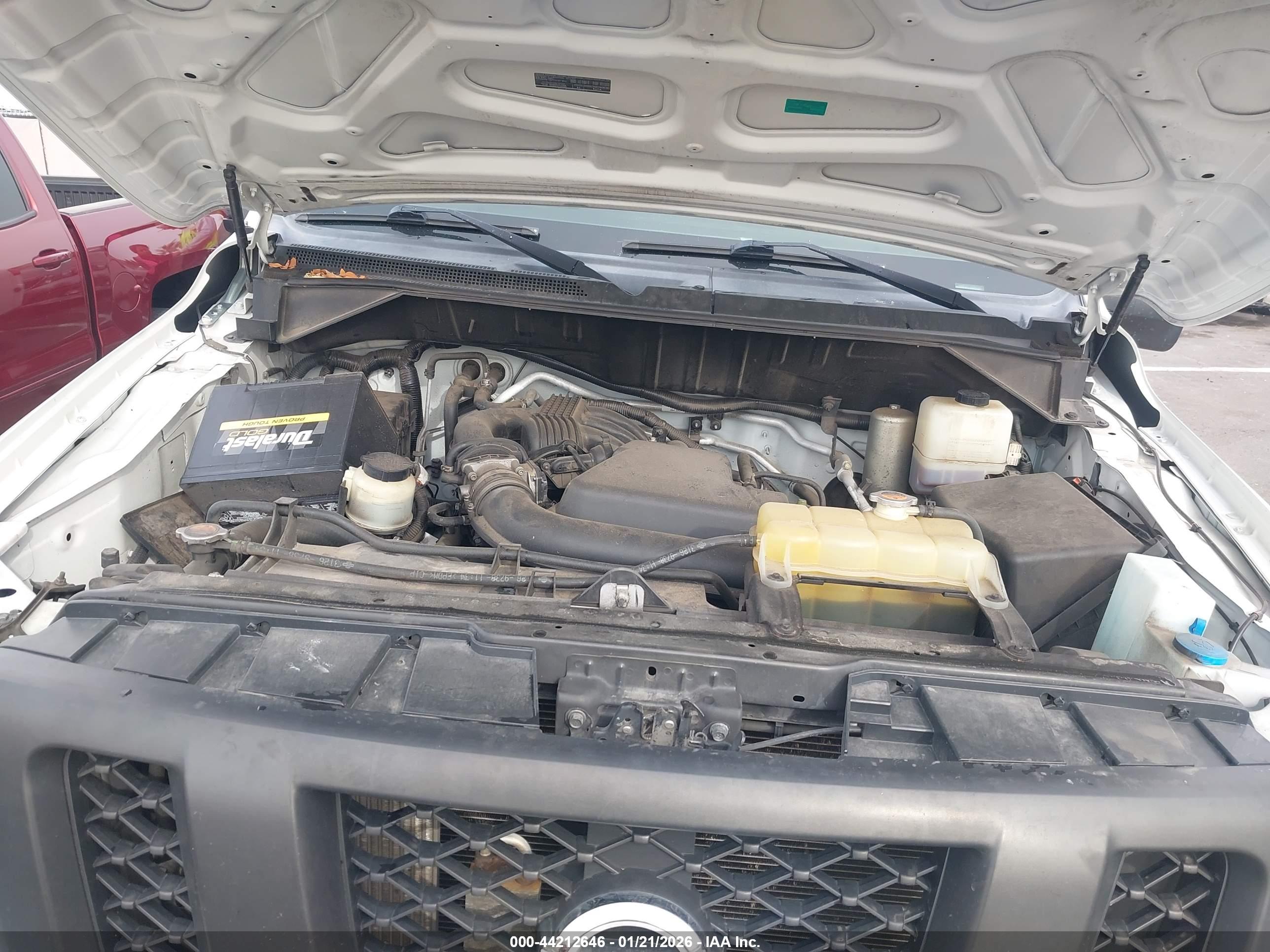 NISSAN NV image 10