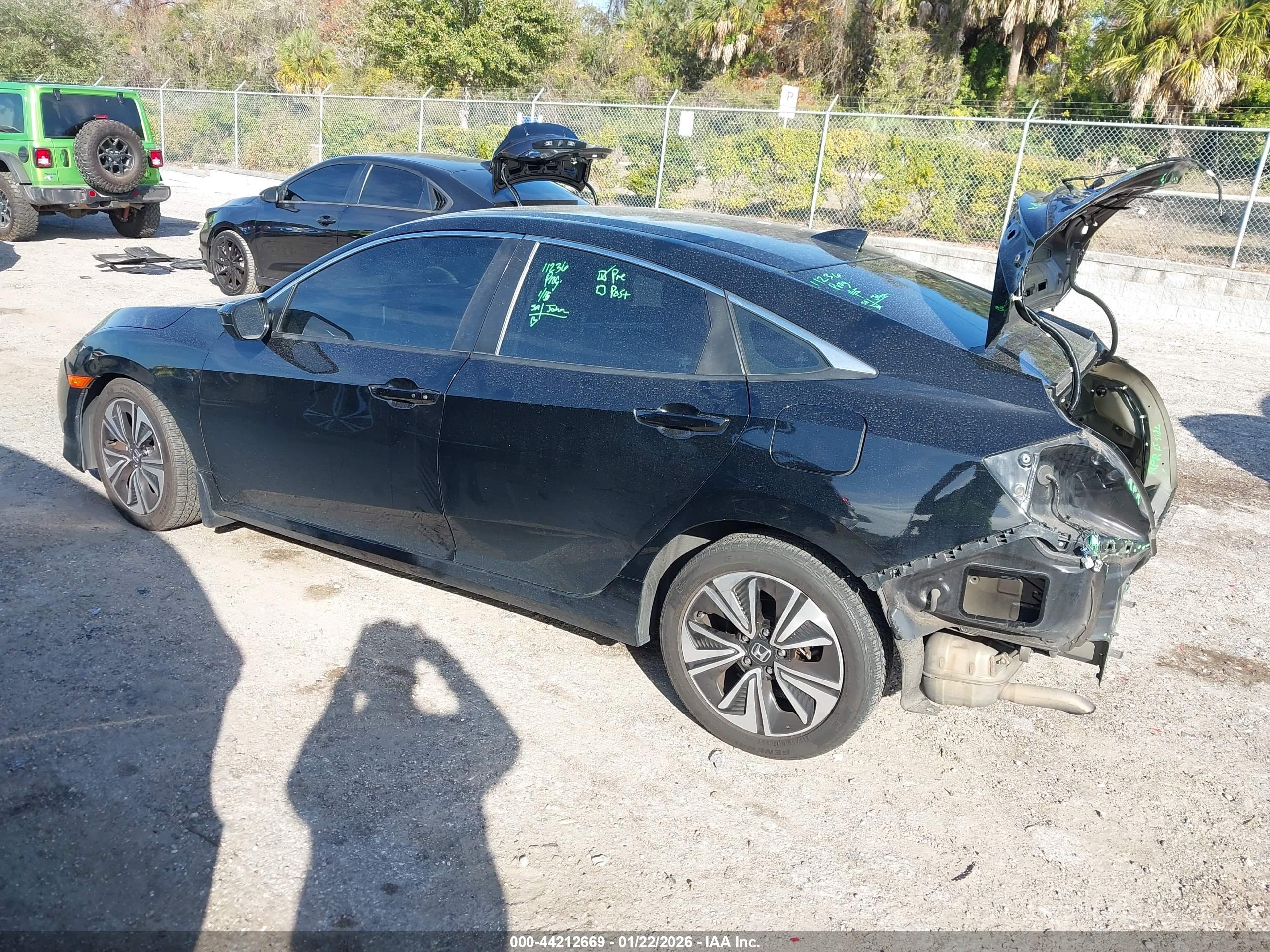 HONDA CIVIC image 3