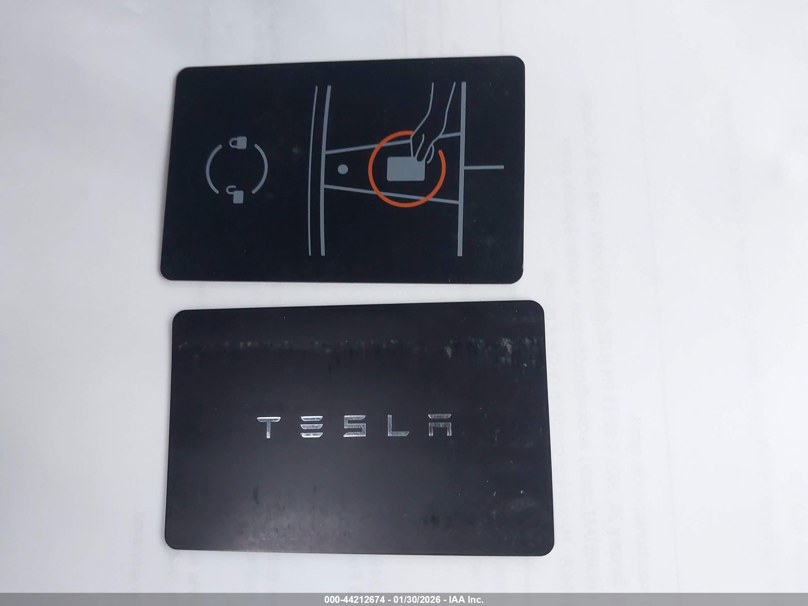 TESLA MODEL image 11