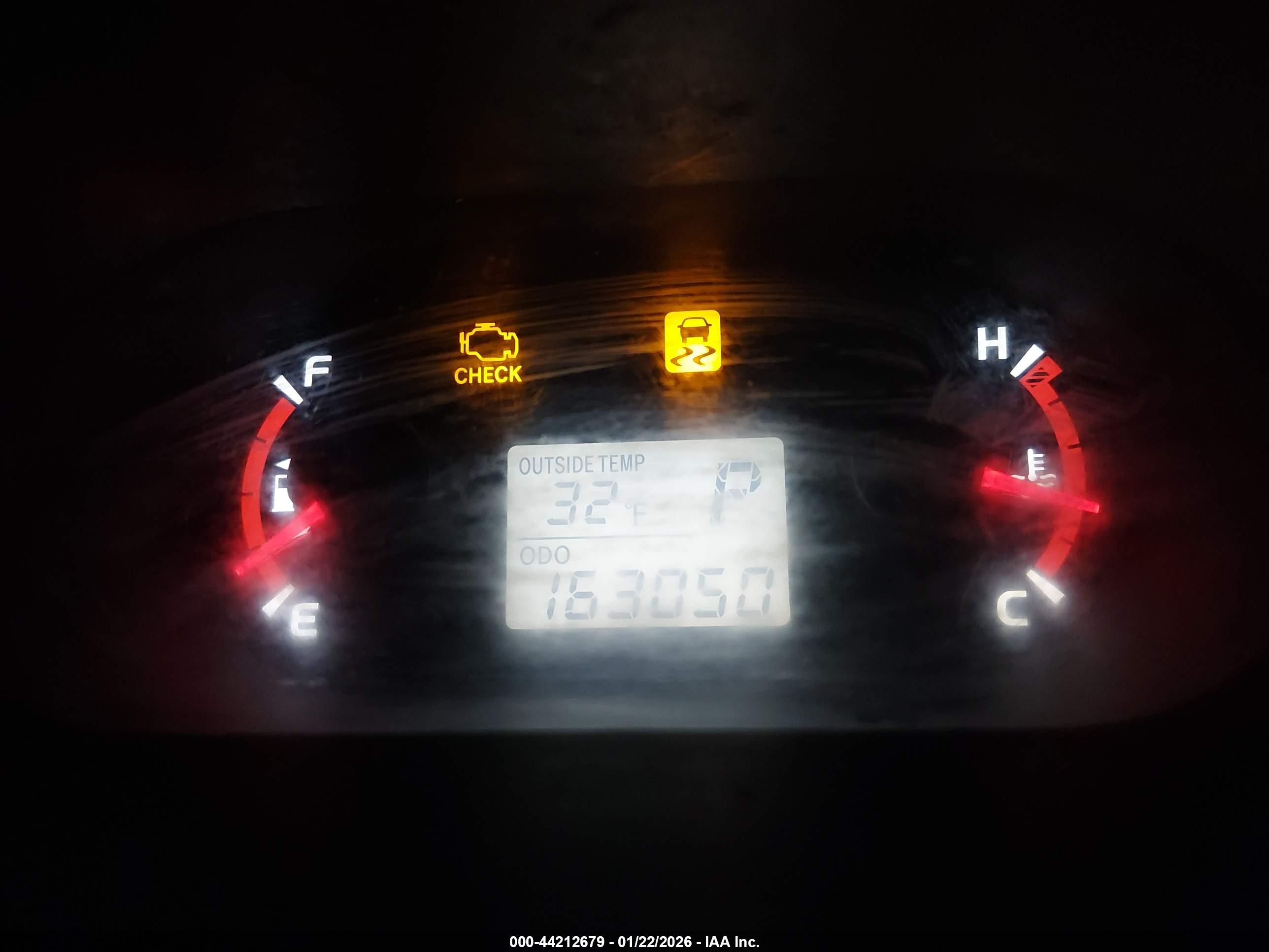 TOYOTA MATRIX image 7