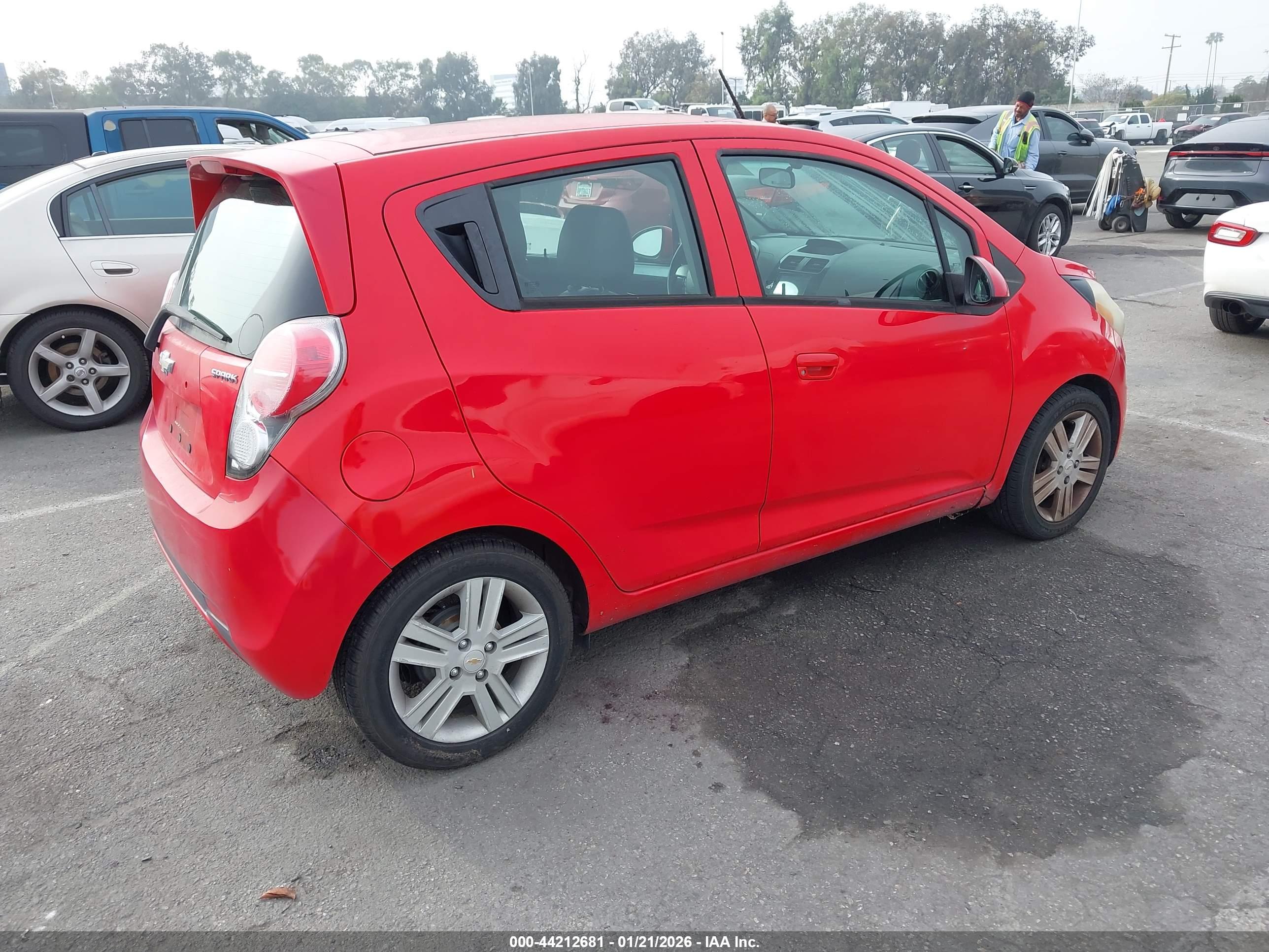 CHEVROLET SPARK image 4