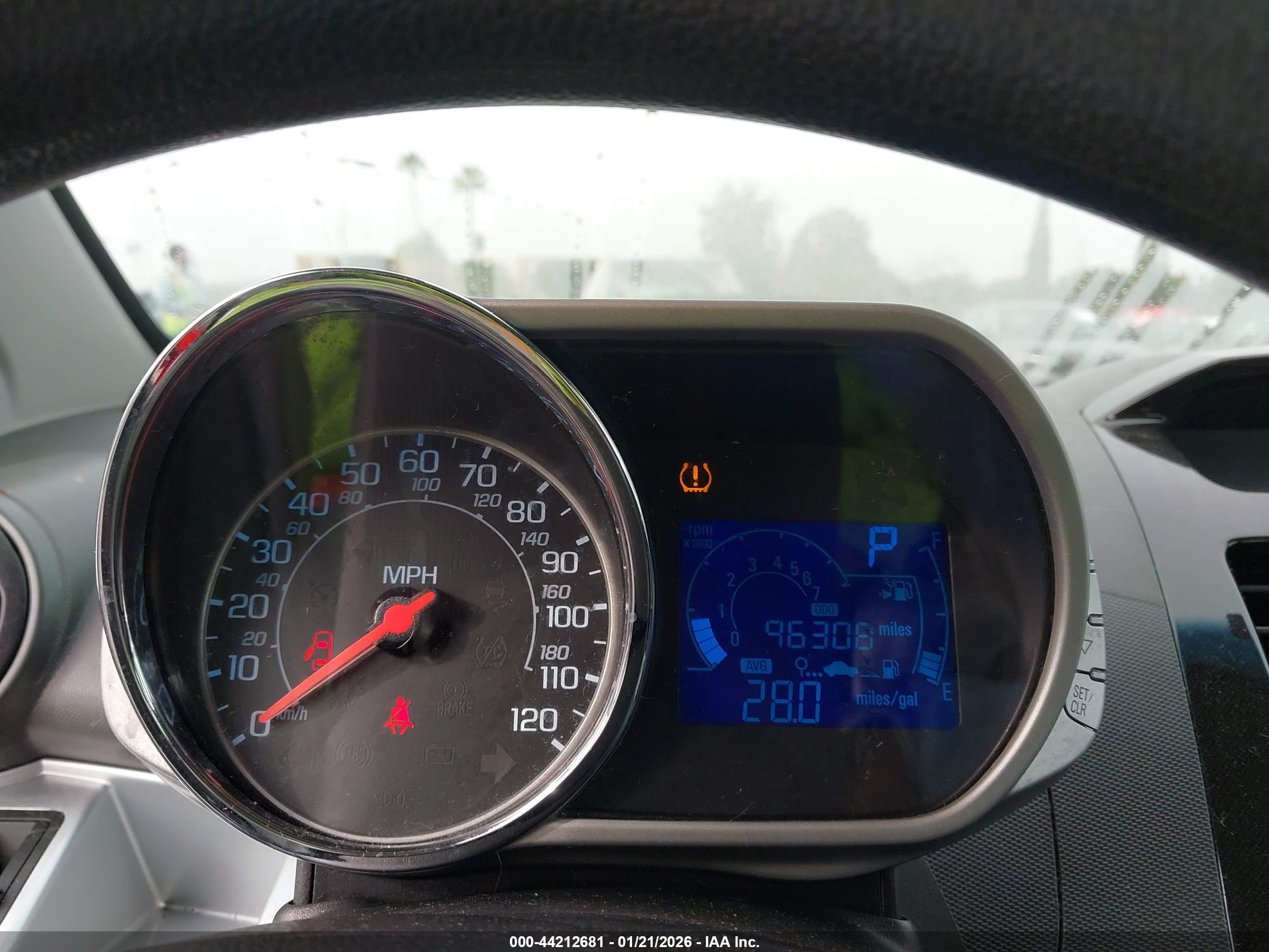 CHEVROLET SPARK image 7