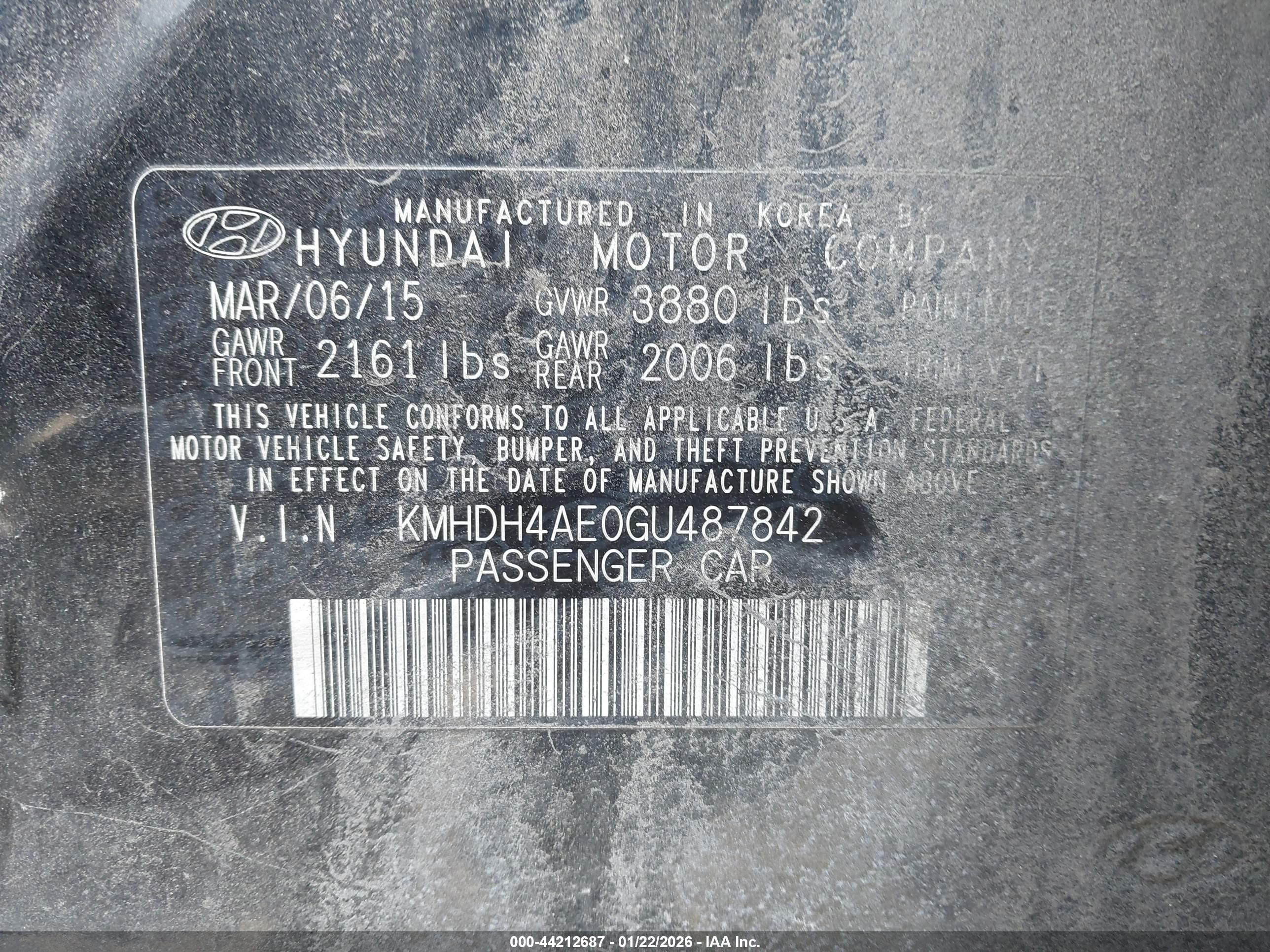 HYUNDAI ELANTRA image 9