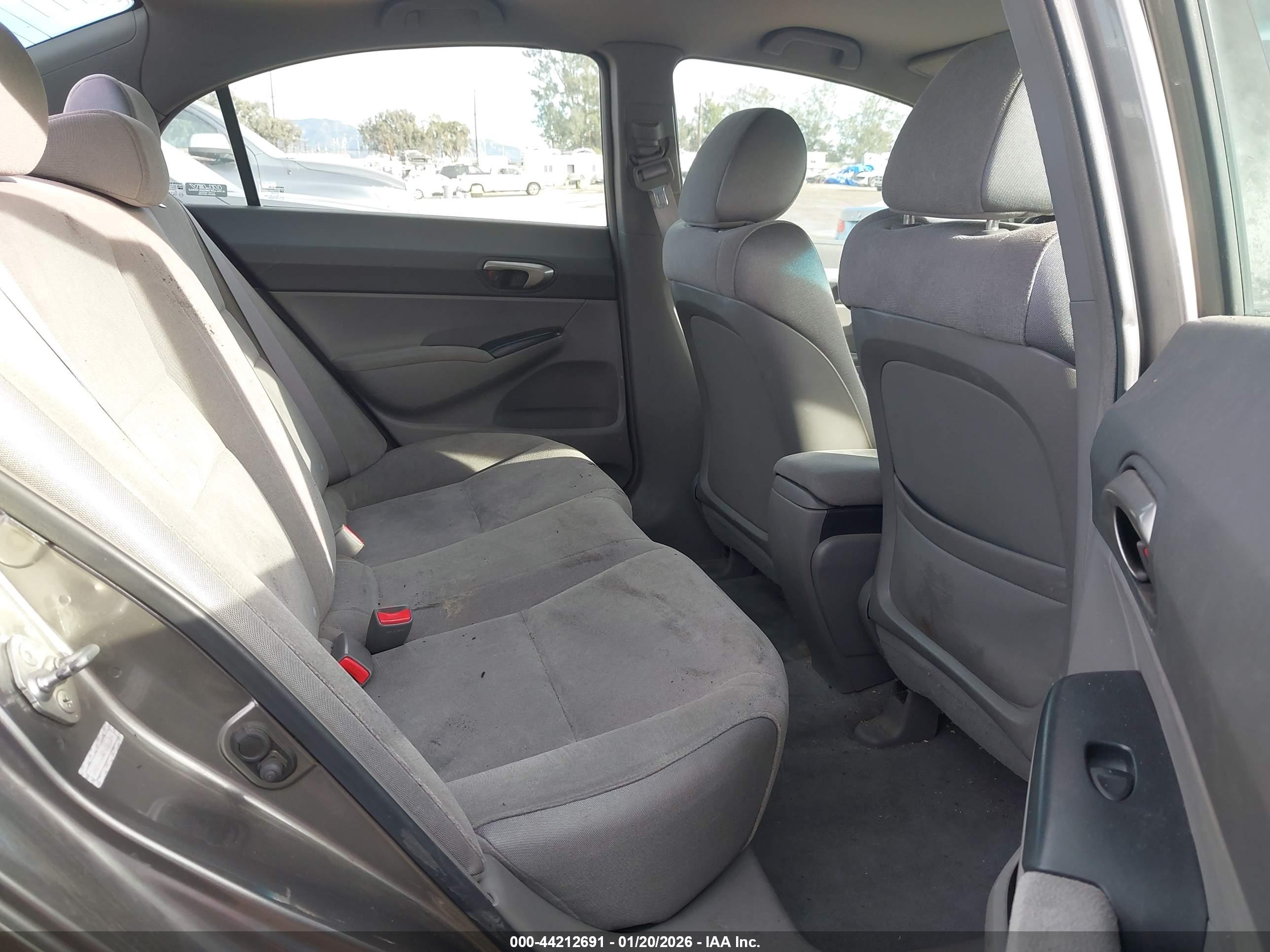 HONDA CIVIC image 8