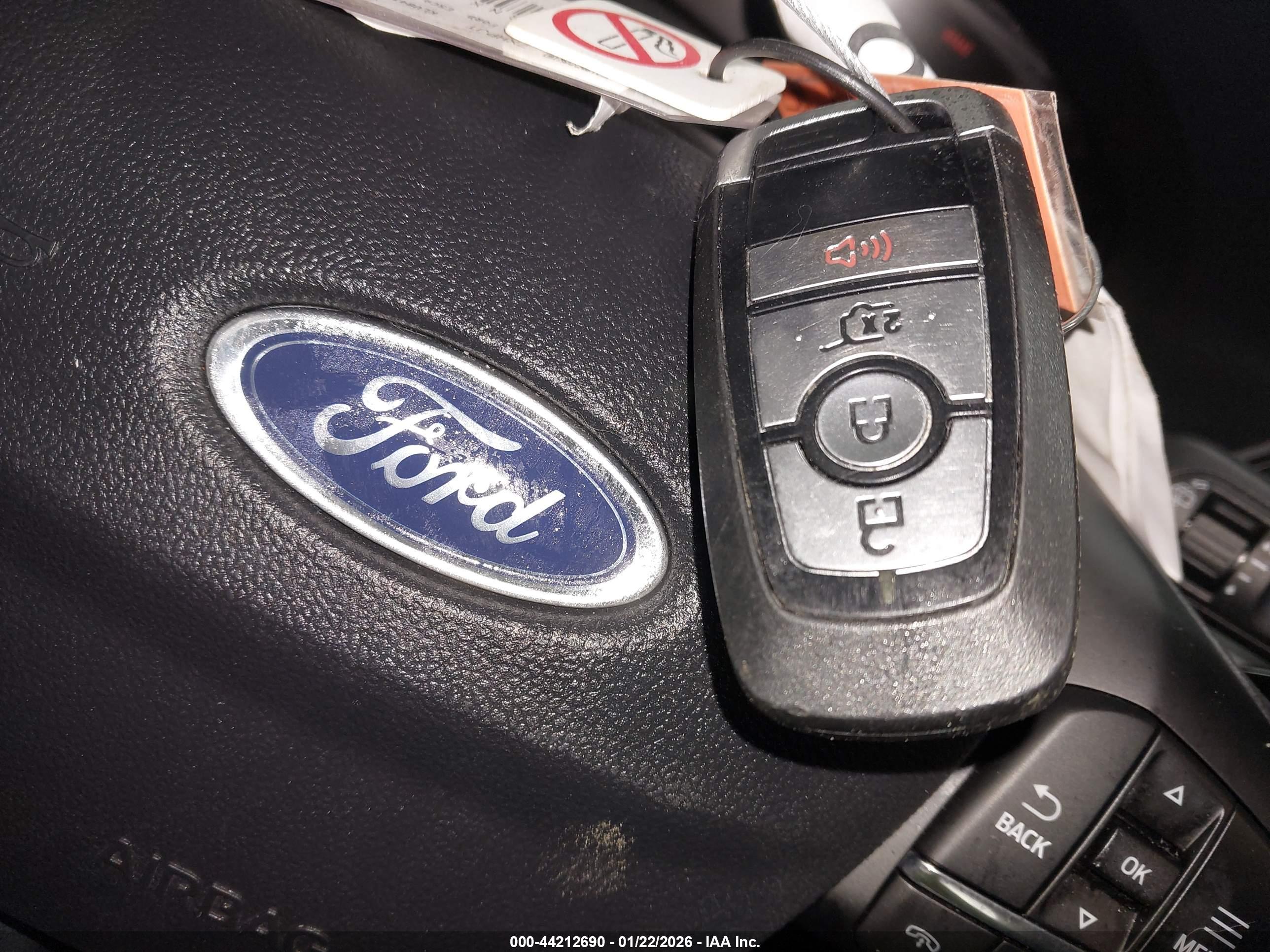 FORD ESCAPE image 11
