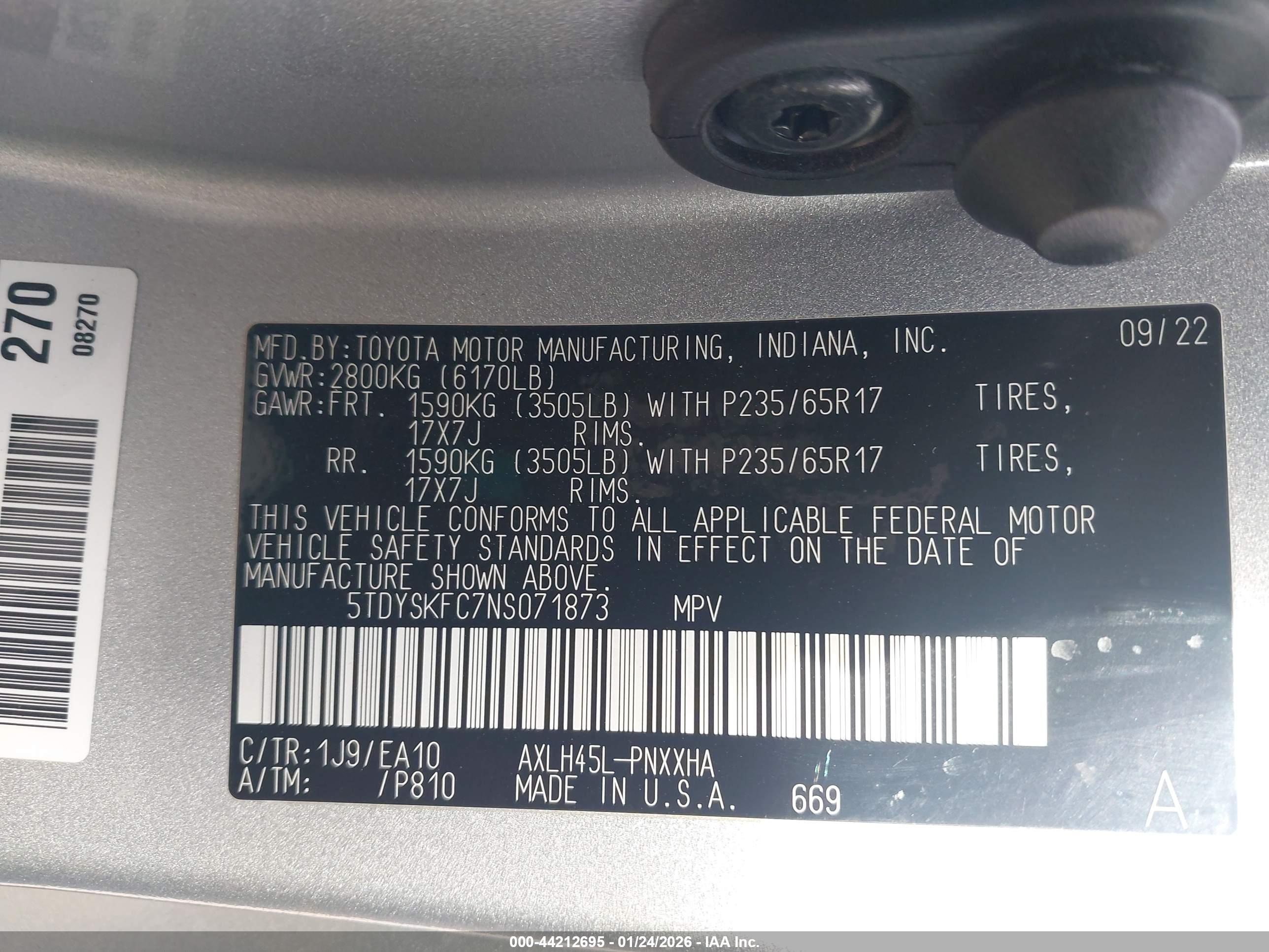 TOYOTA SIENNA image 9