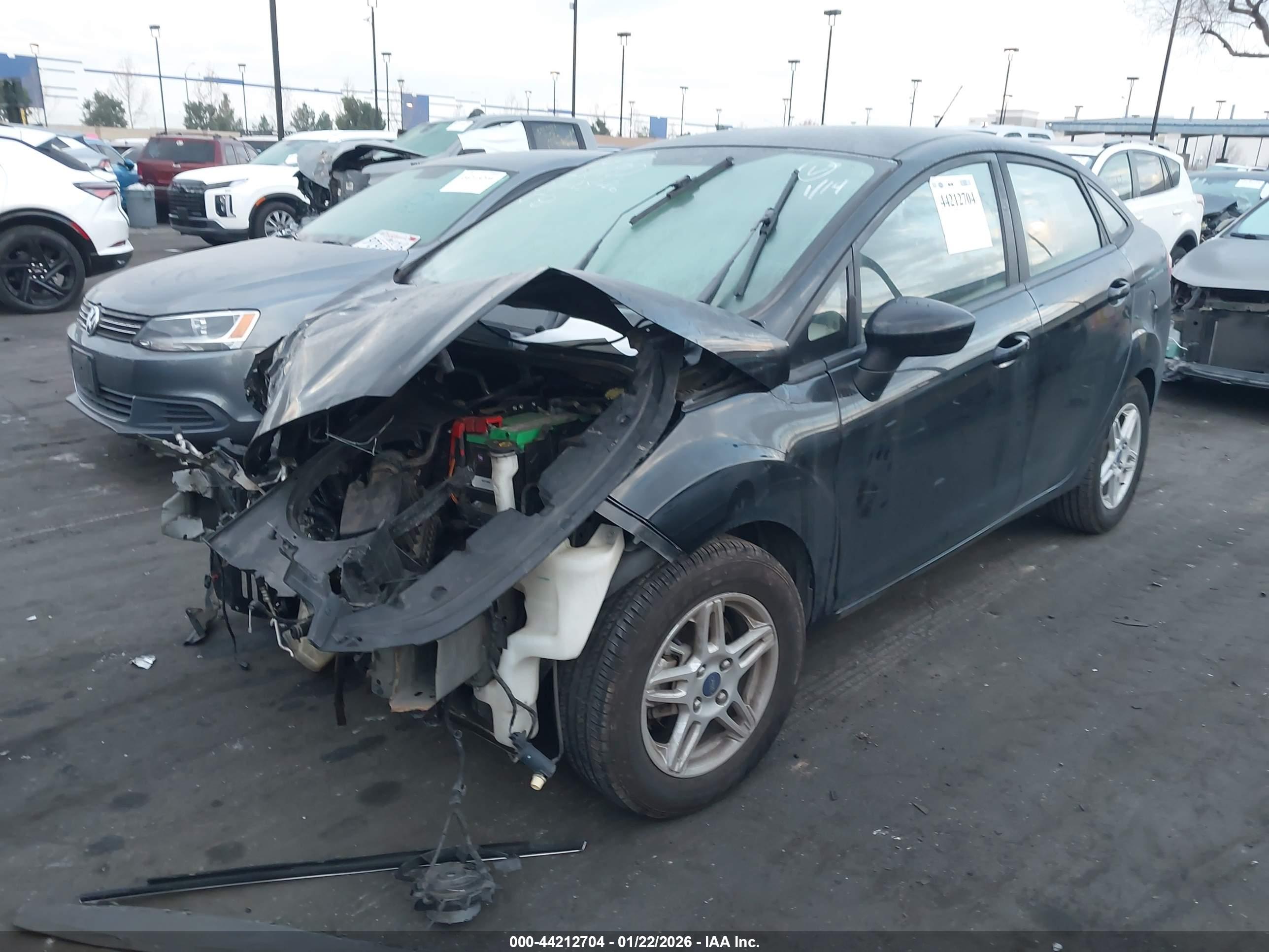 FORD FIESTA image 2