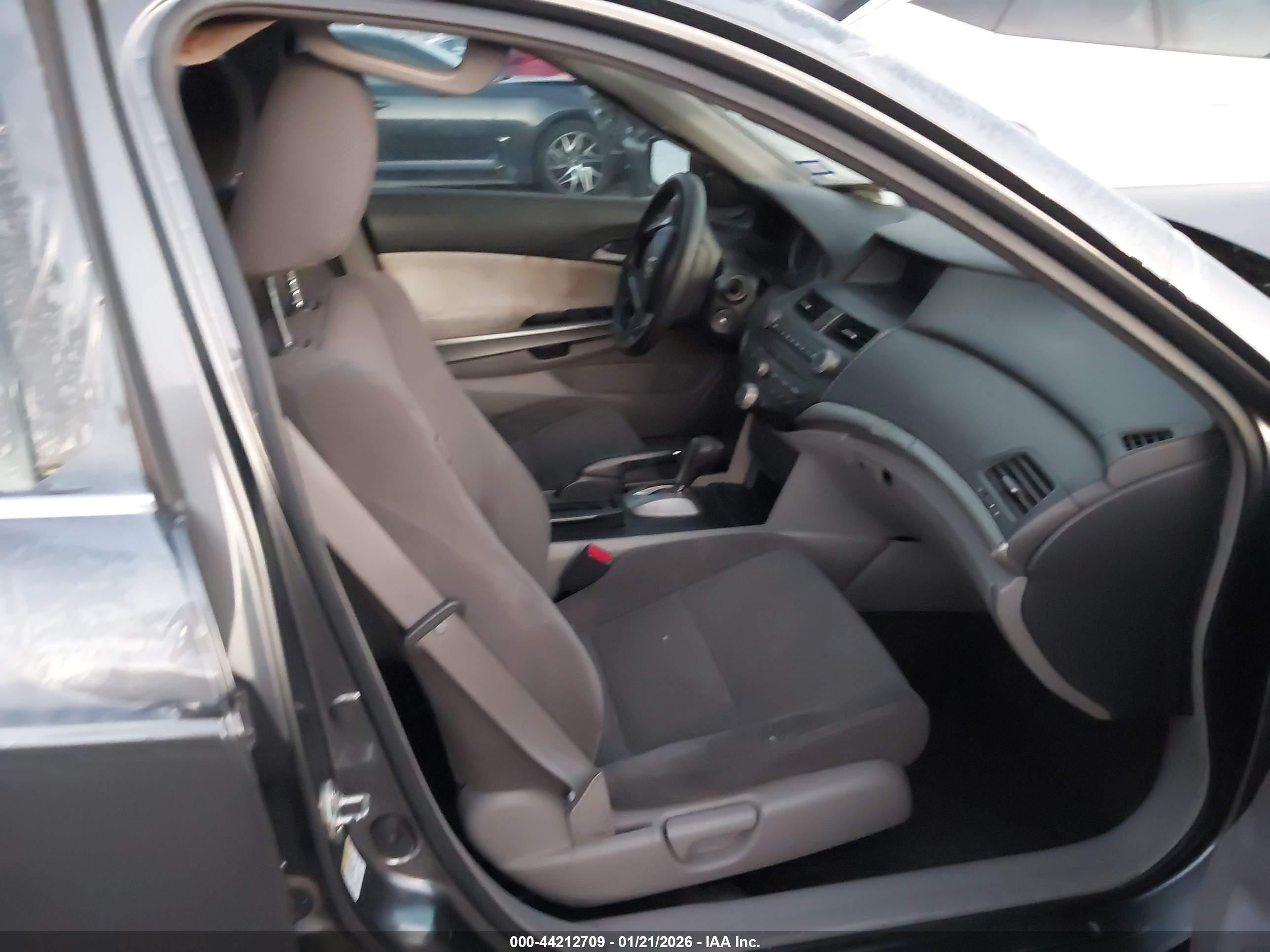 HONDA ACCORD image 5