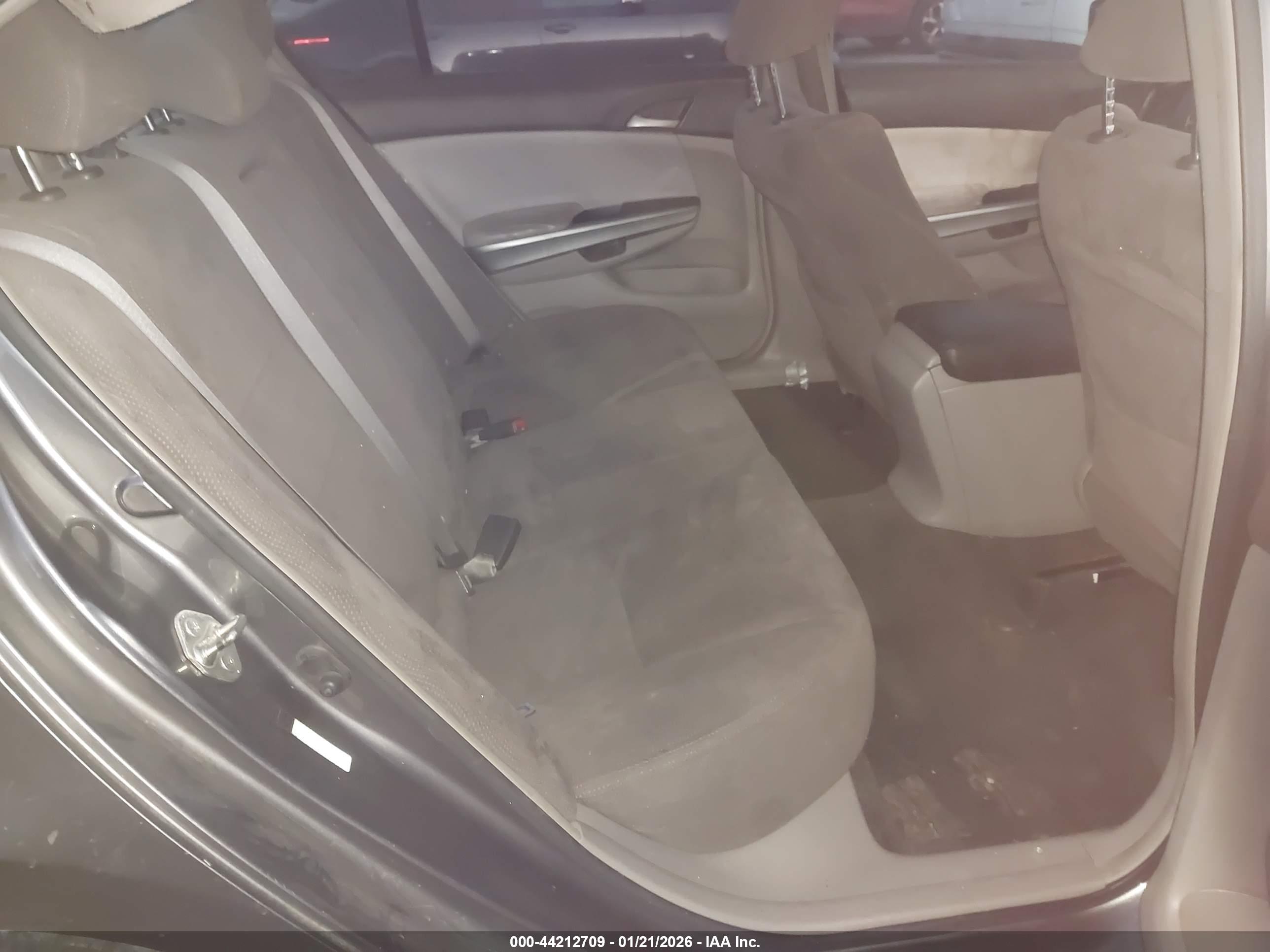 HONDA ACCORD image 8