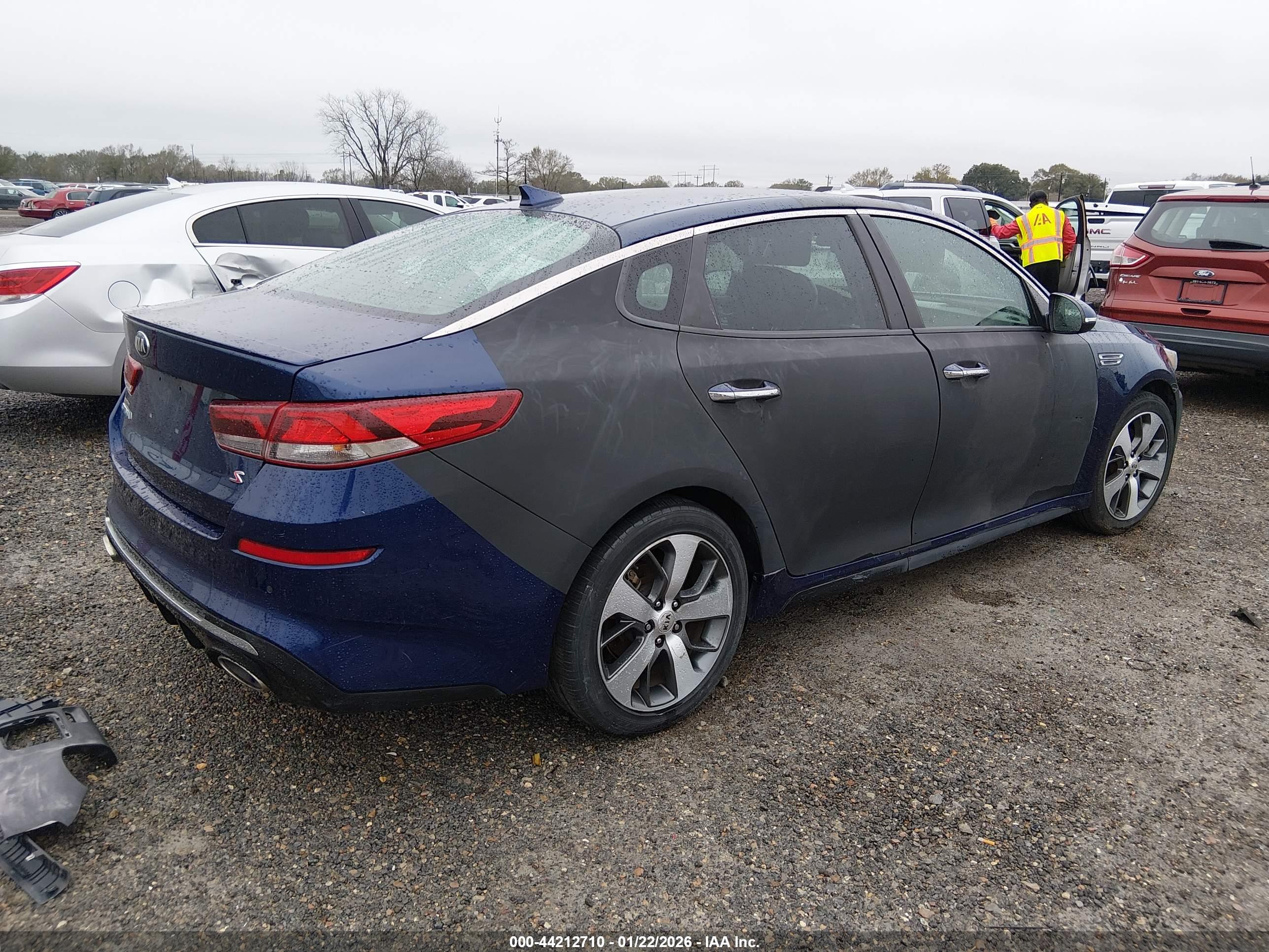 KIA OPTIMA image 4