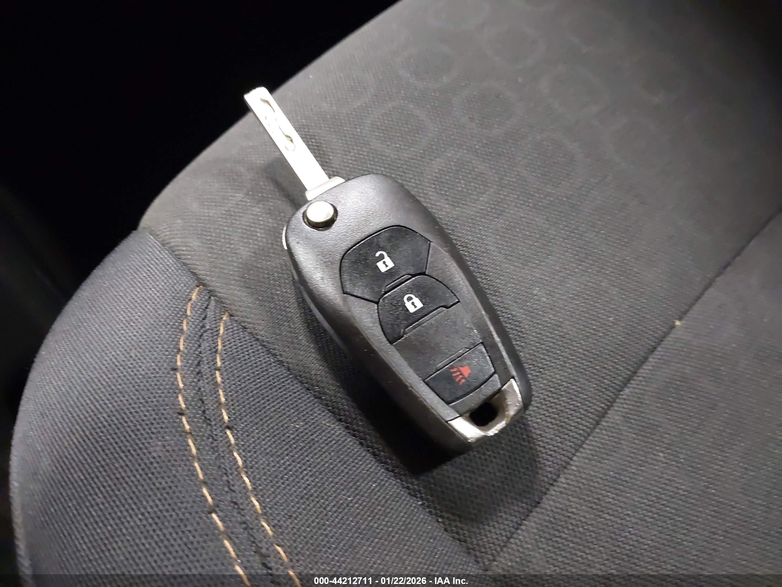 CHEVROLET TRAX image 11