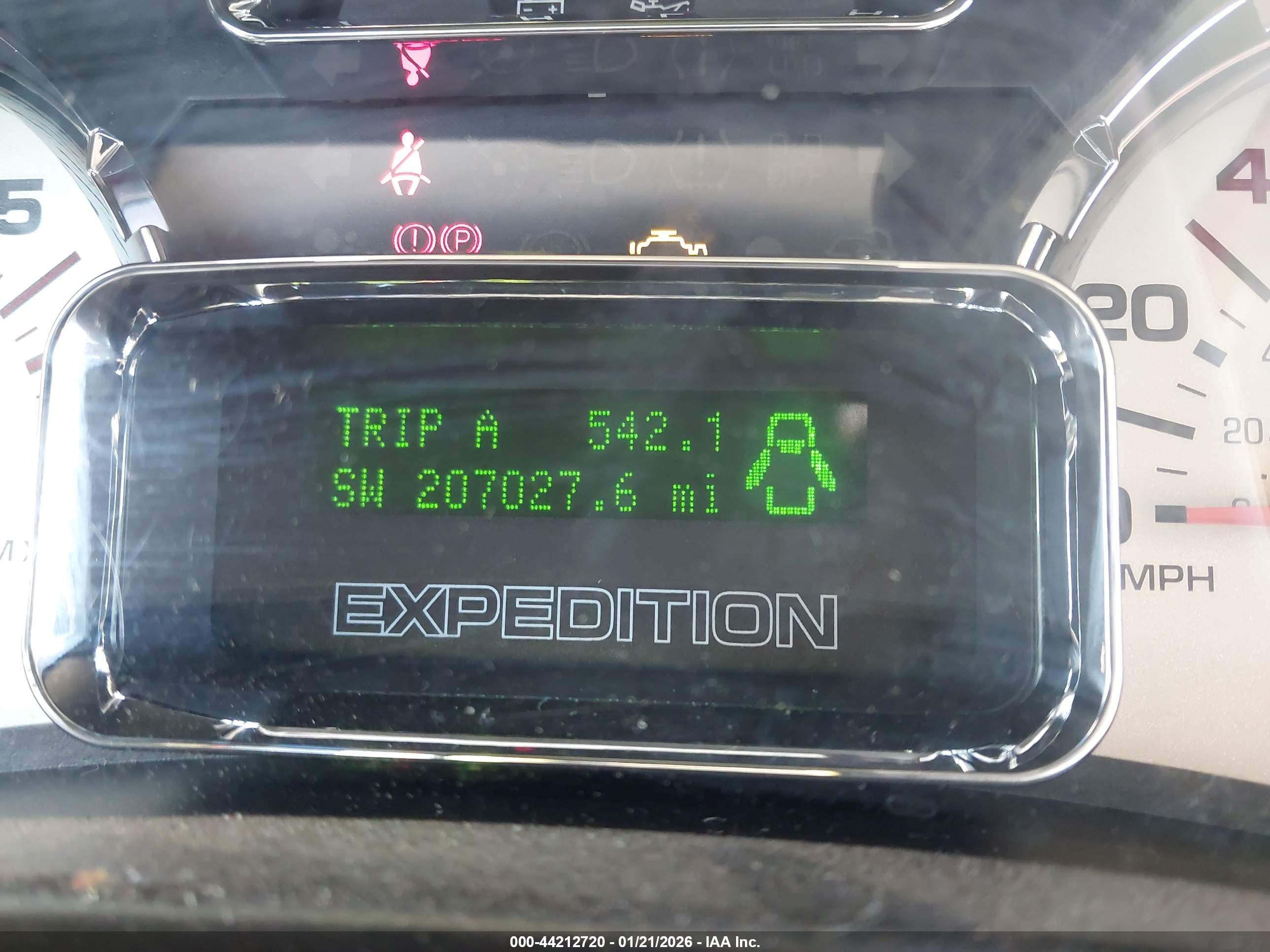 FORD EXPEDITION image 7