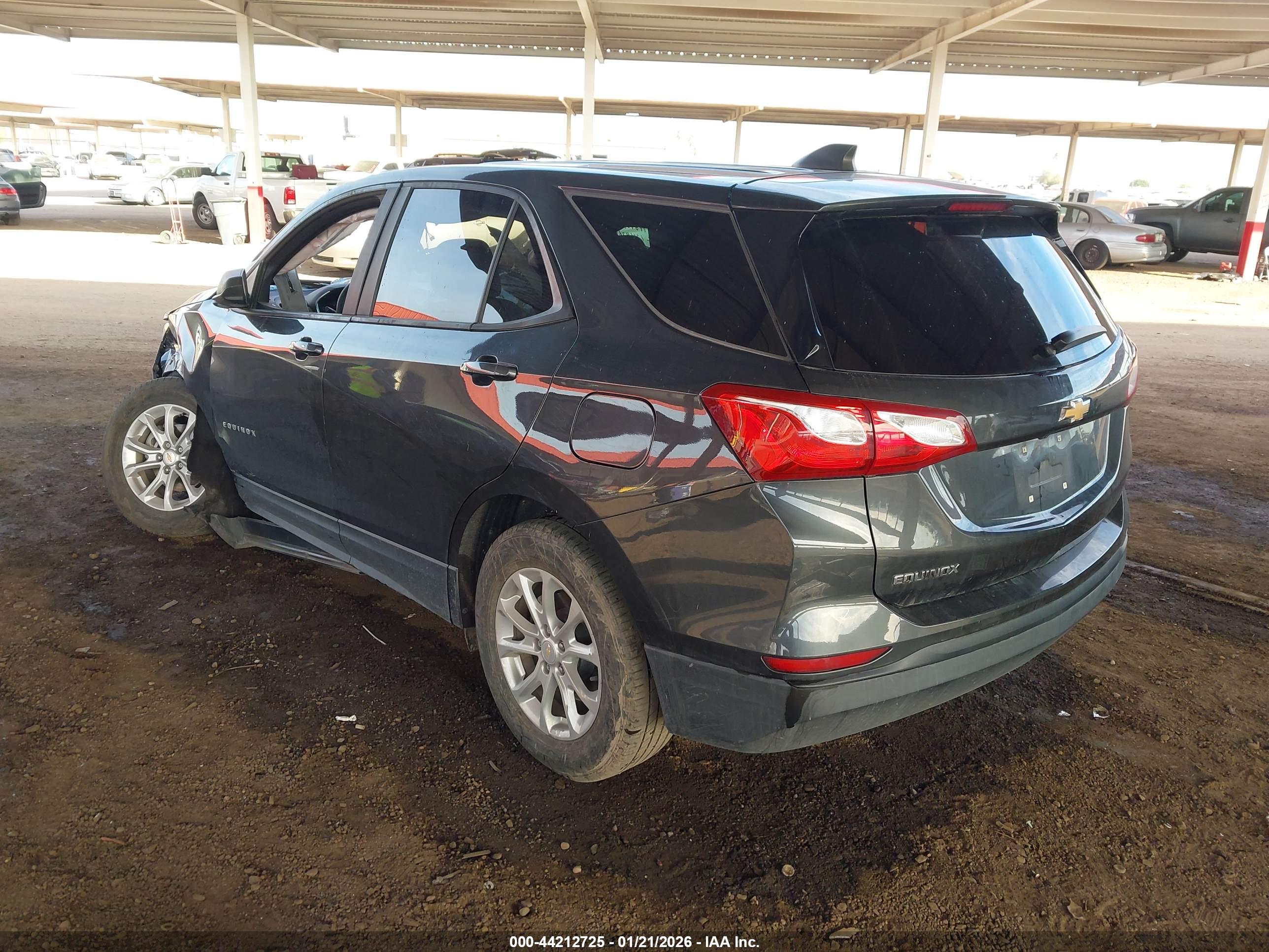 CHEVROLET EQUINOX image 3