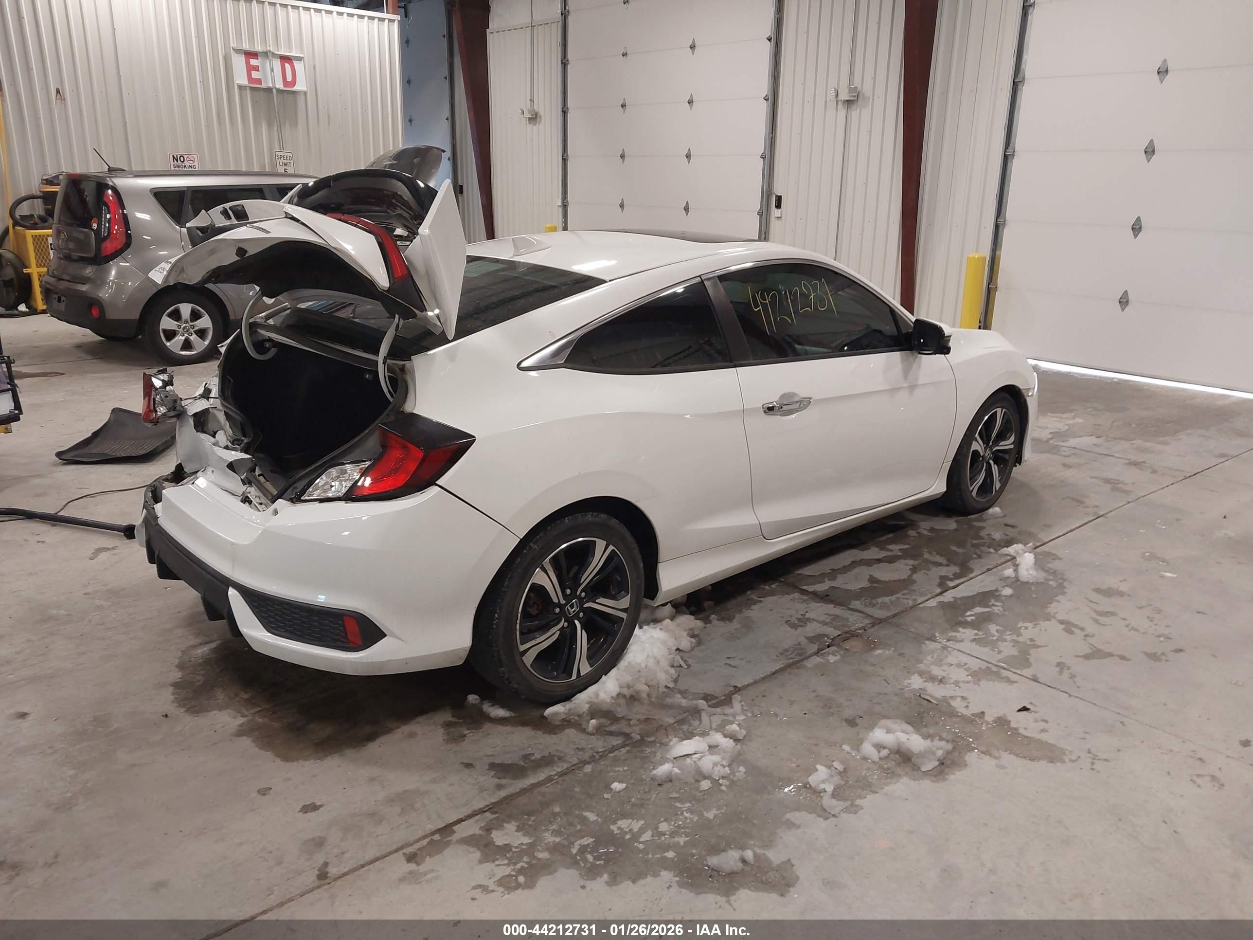 HONDA CIVIC image 4