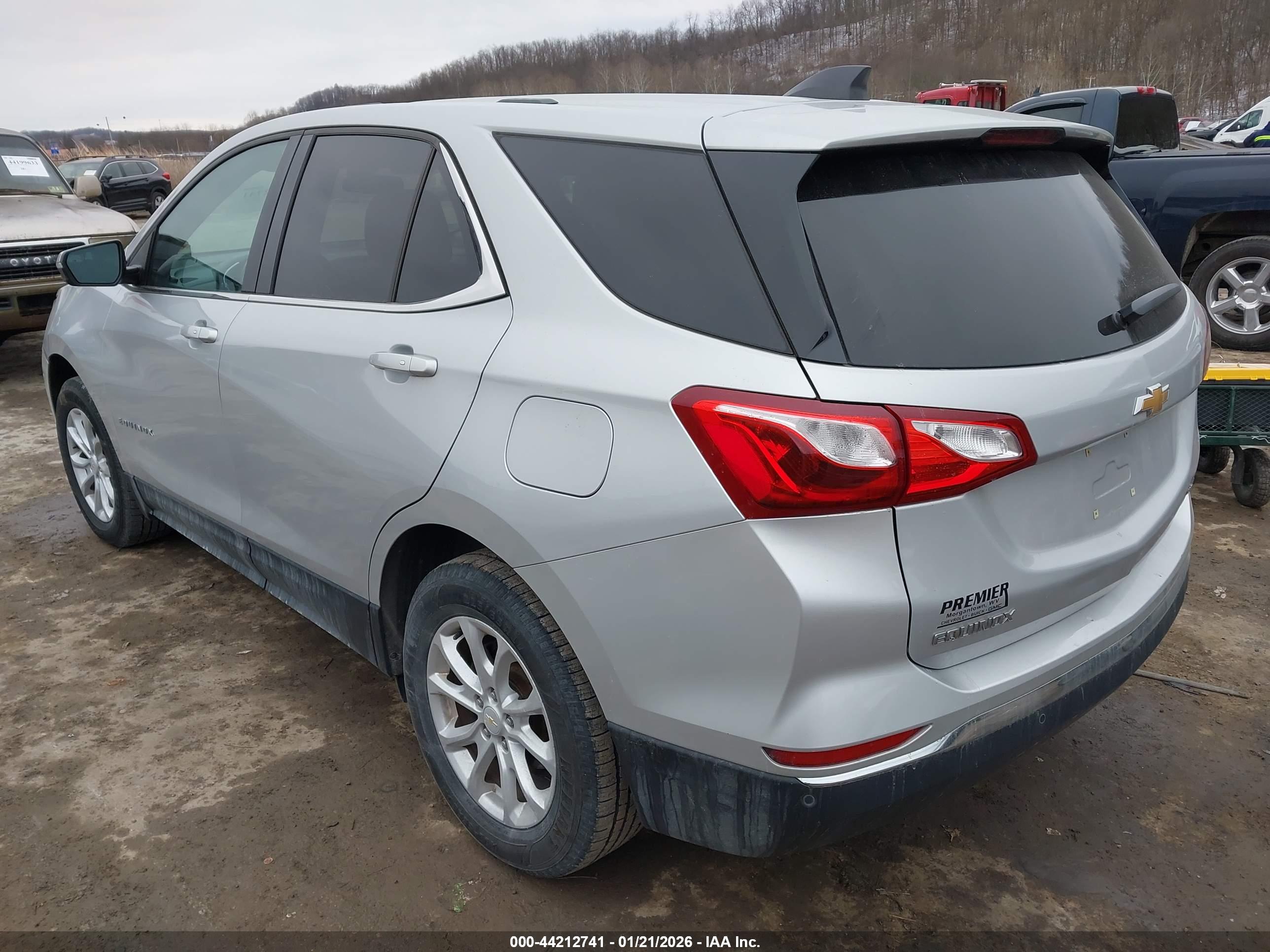 CHEVROLET EQUINOX image 3