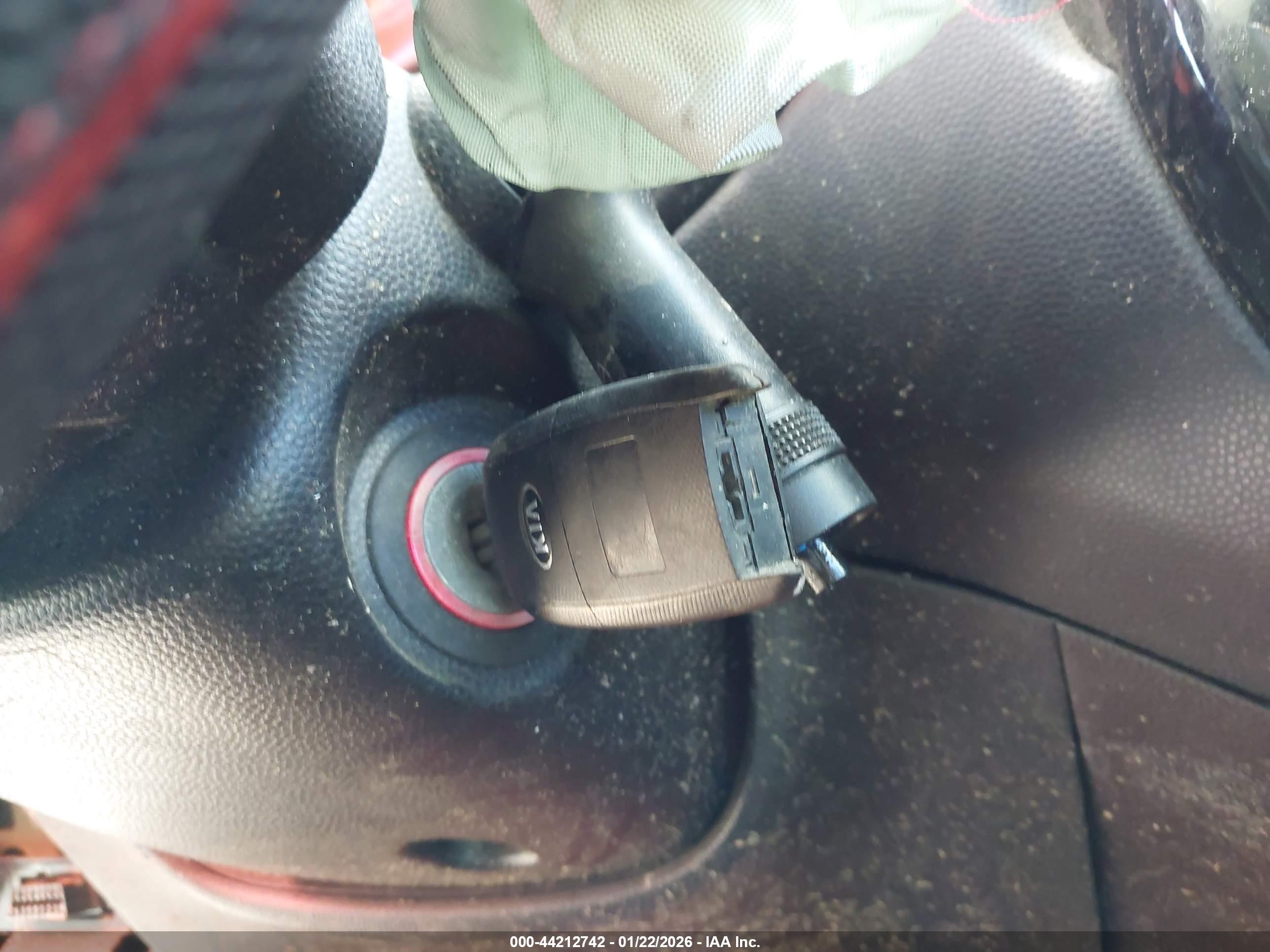 KIA SOUL image 11
