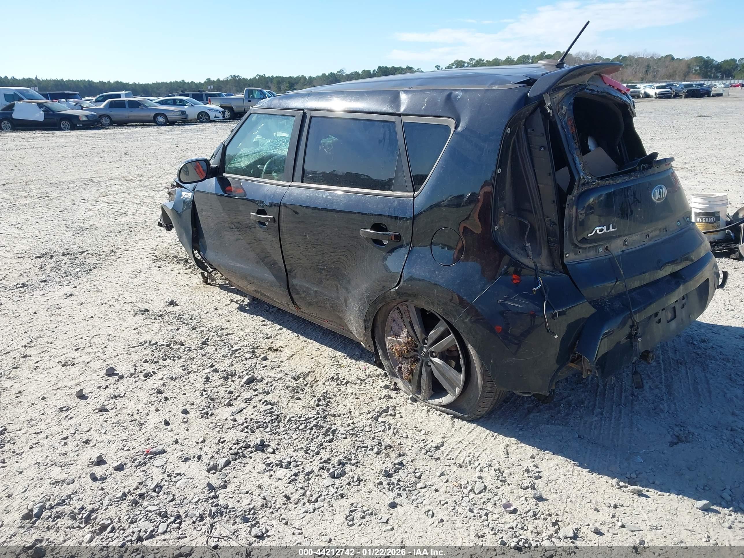 KIA SOUL image 3