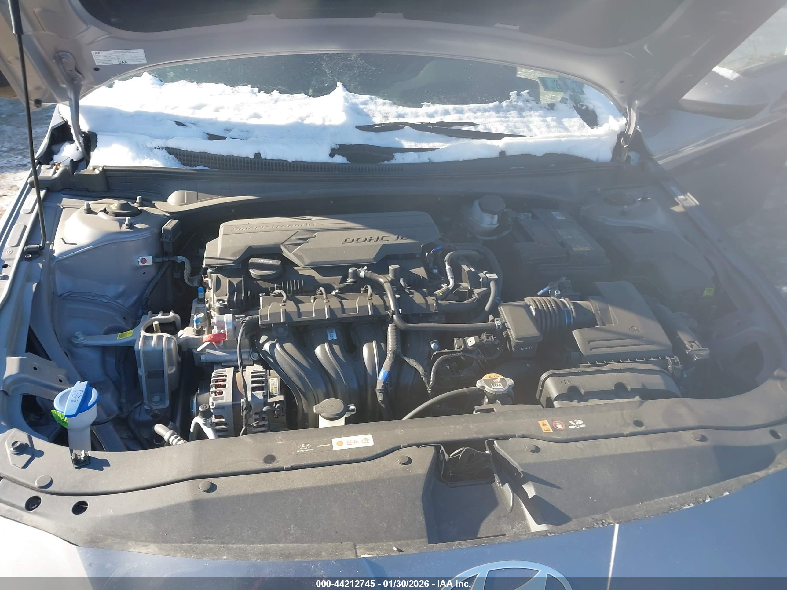 HYUNDAI ELANTRA image 10