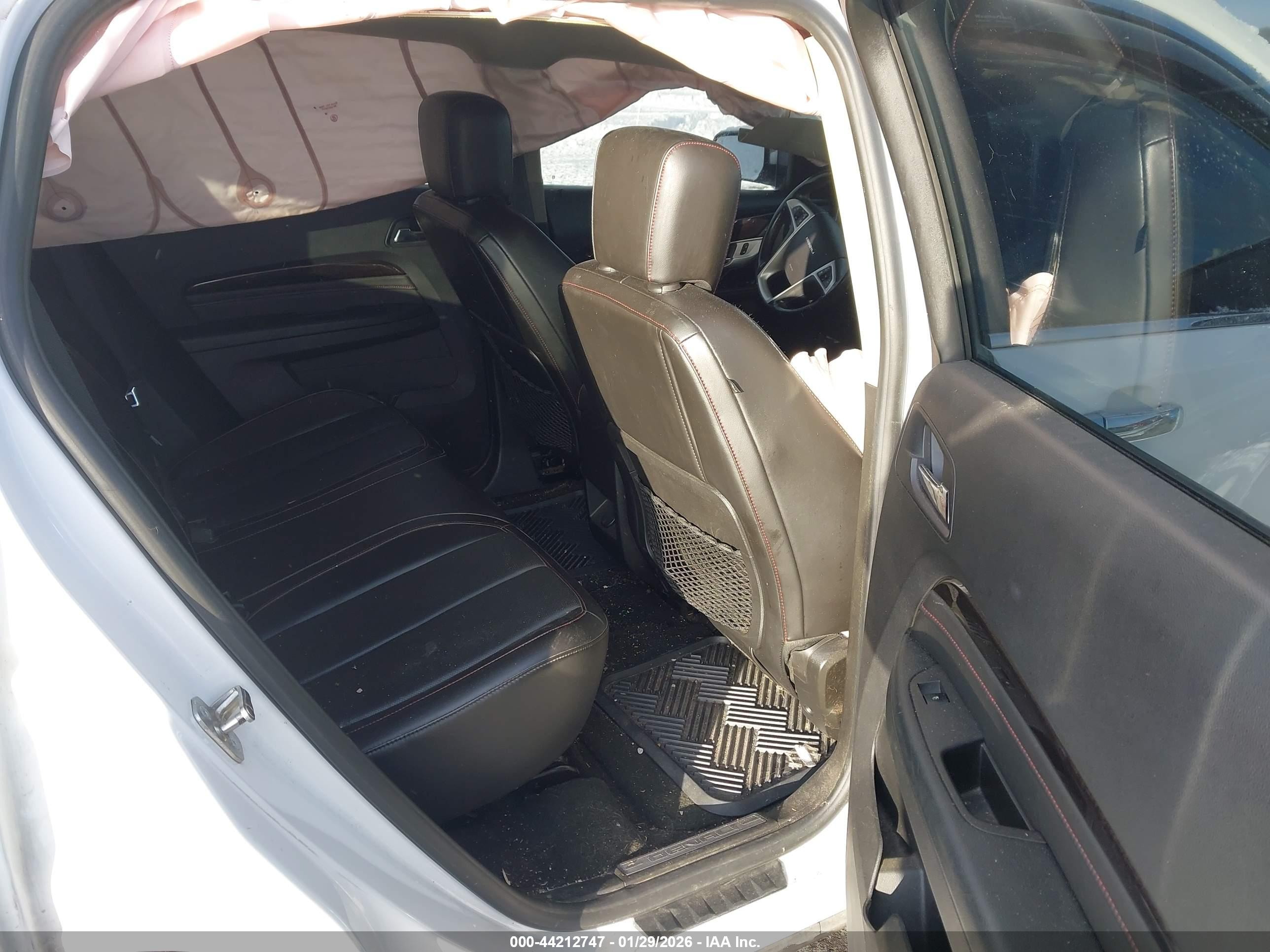 GMC TERRAIN image 8