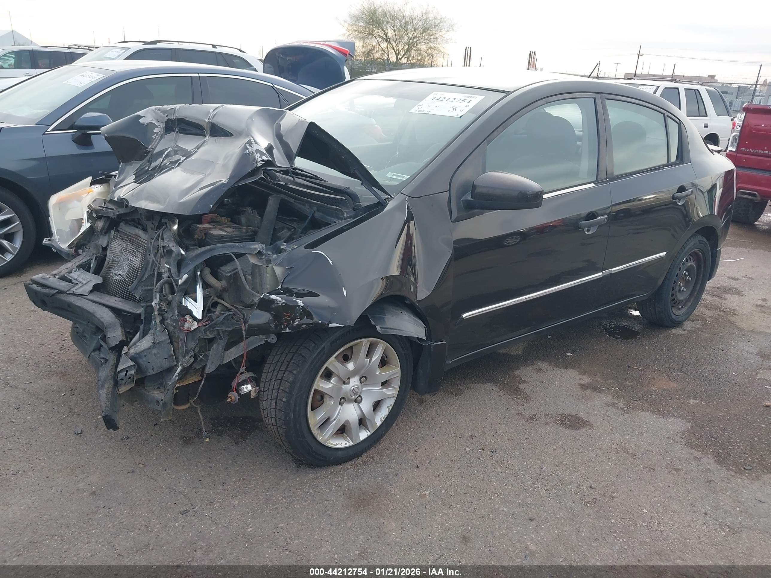 NISSAN SENTRA image 2