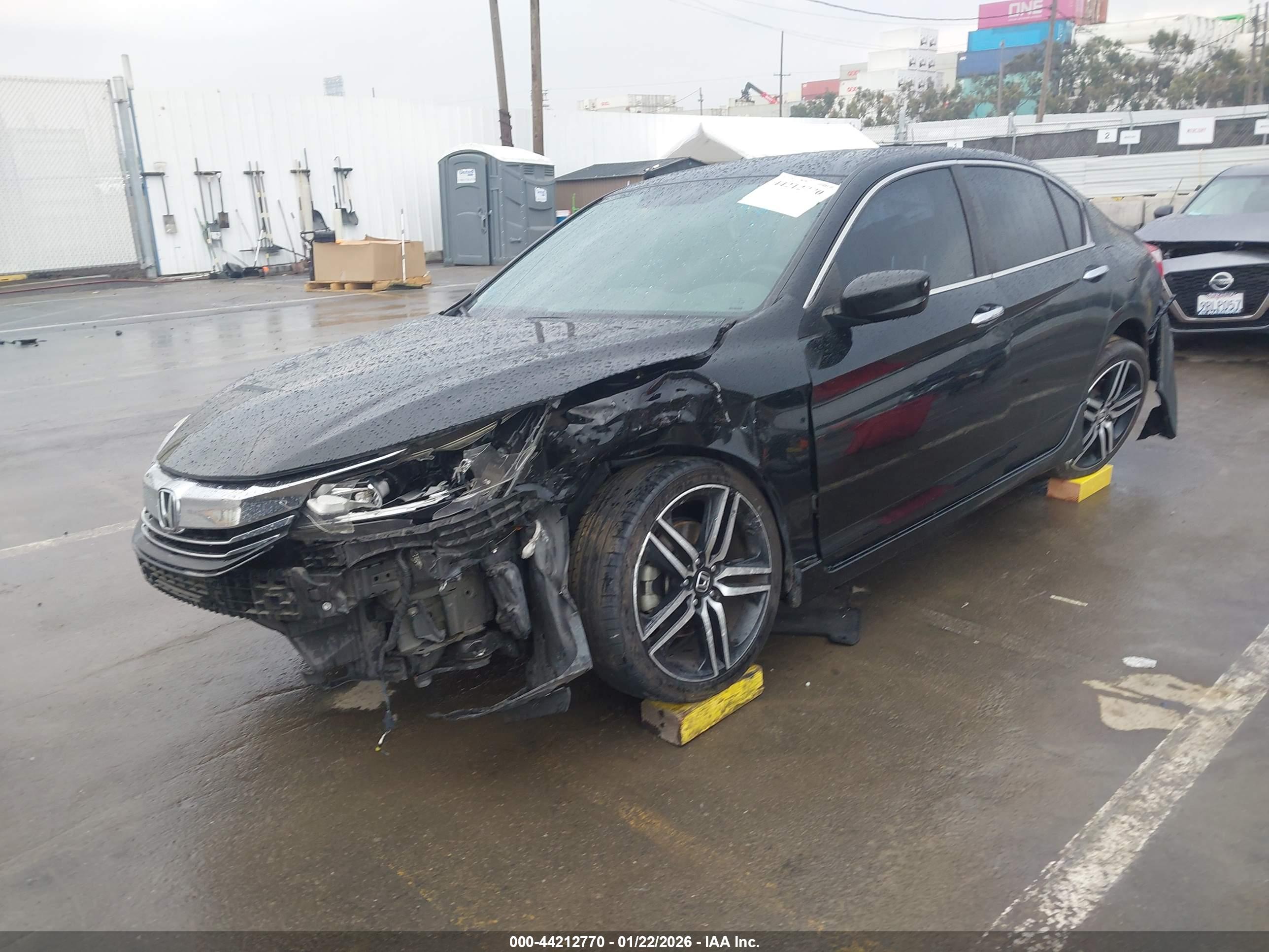 HONDA ACCORD image 2