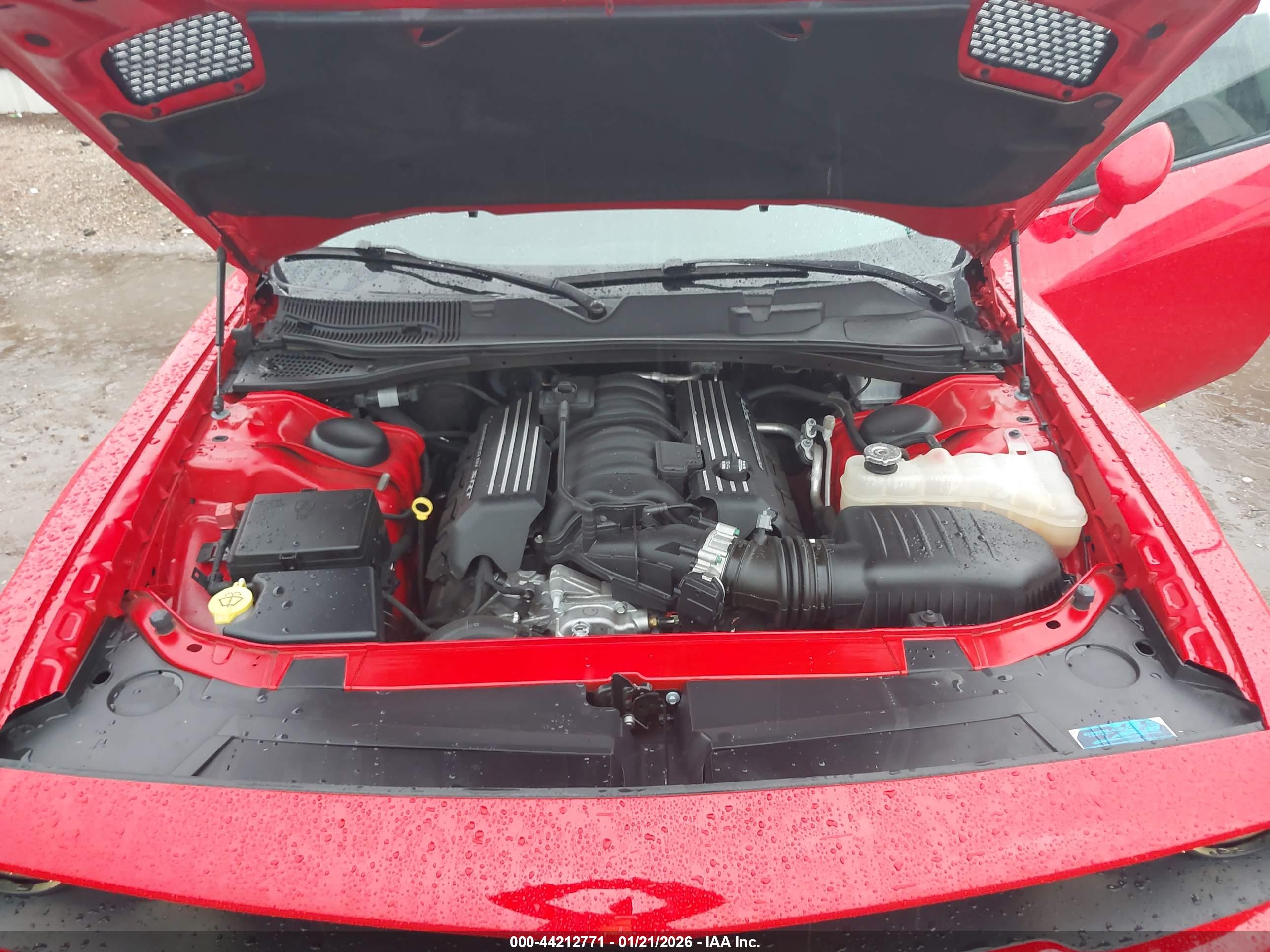 DODGE CHALLENGER image 10