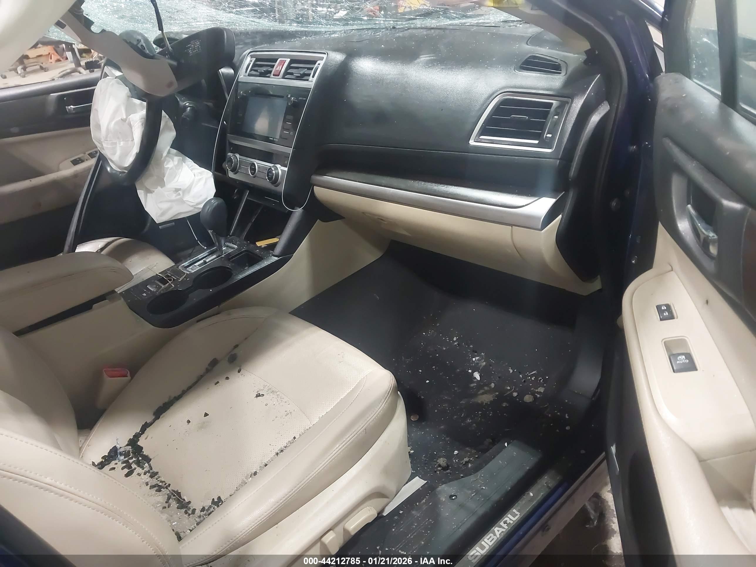 SUBARU LEGACY image 5