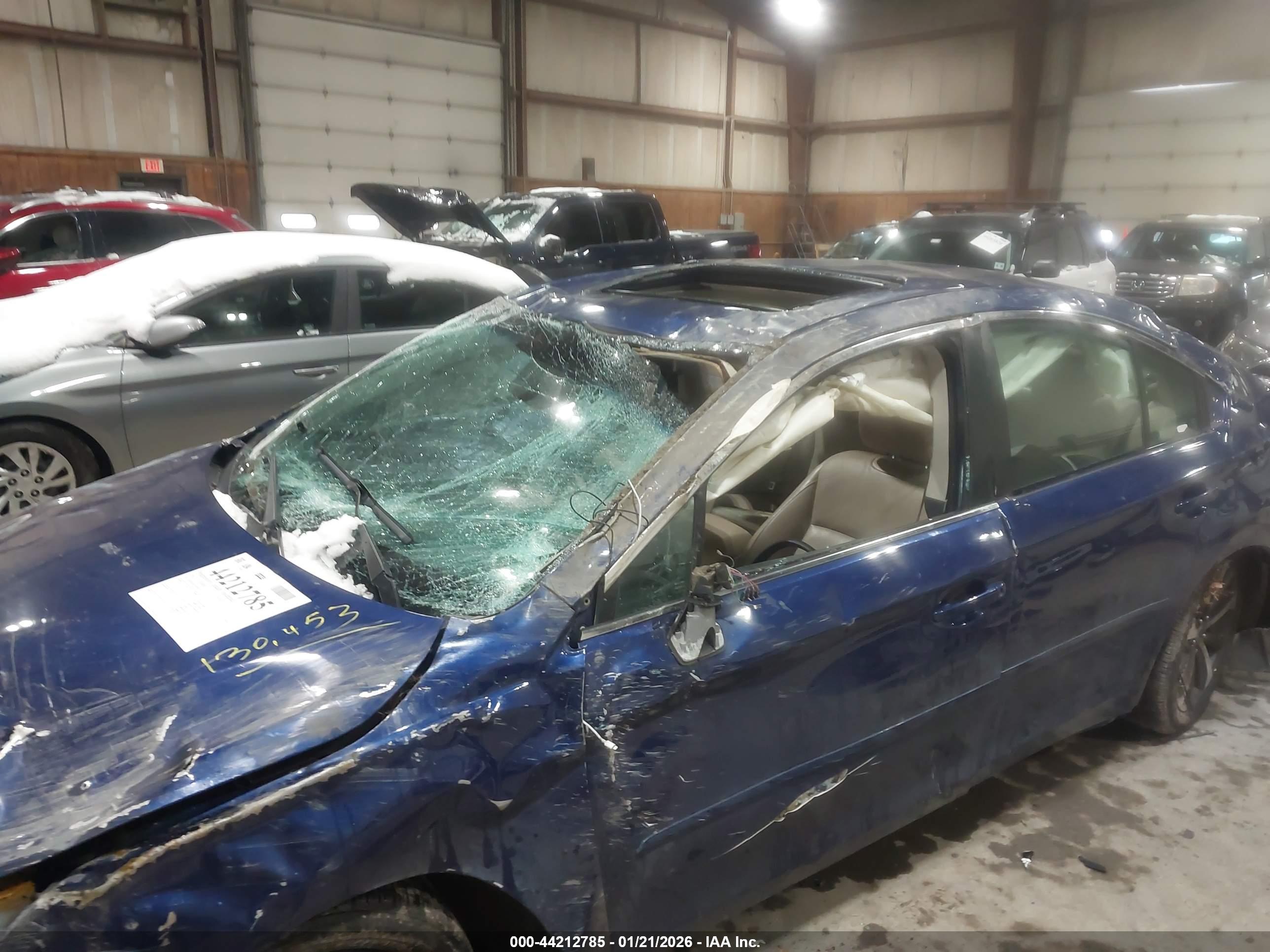 SUBARU LEGACY image 6