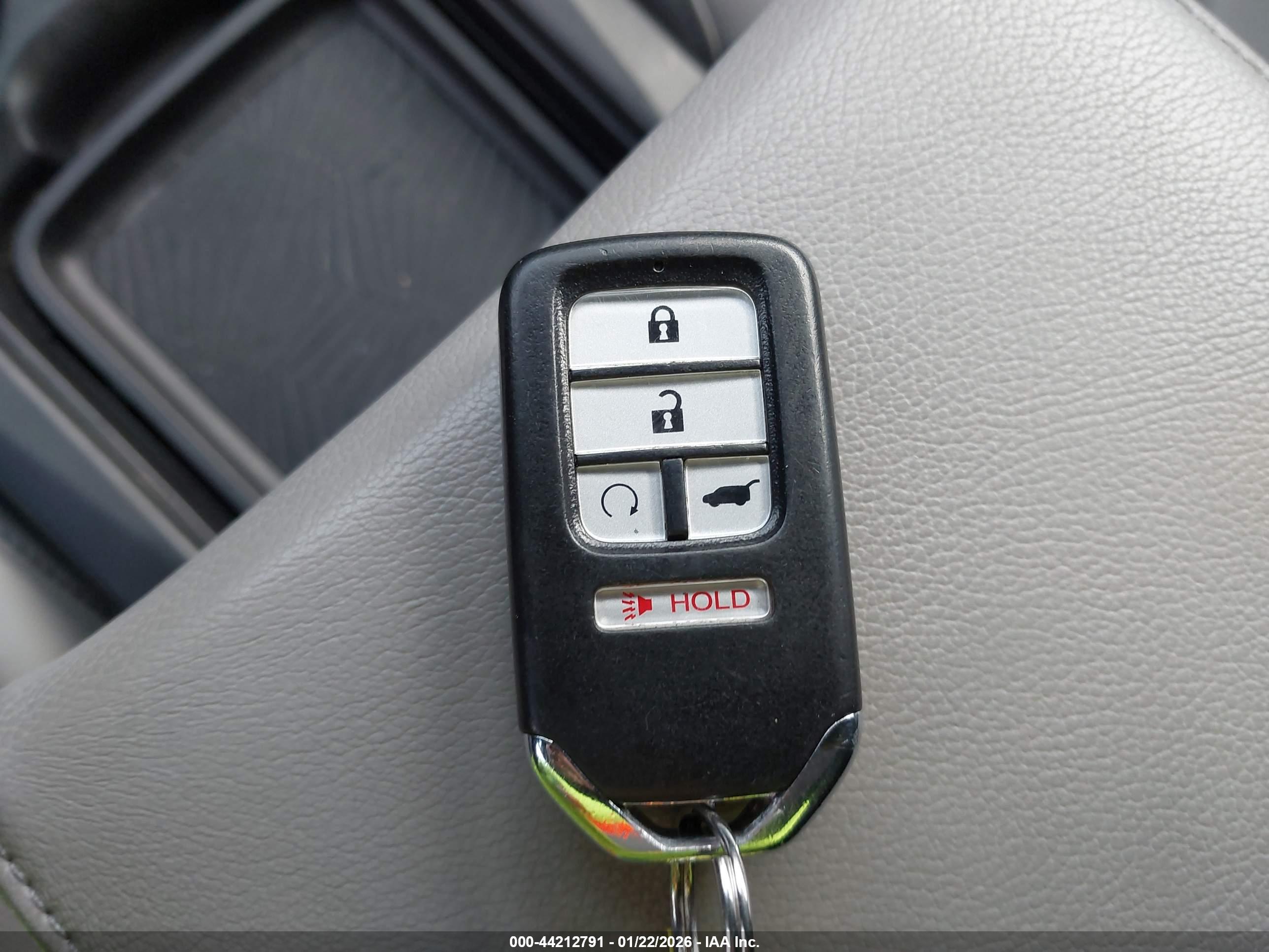 HONDA CR-V image 11
