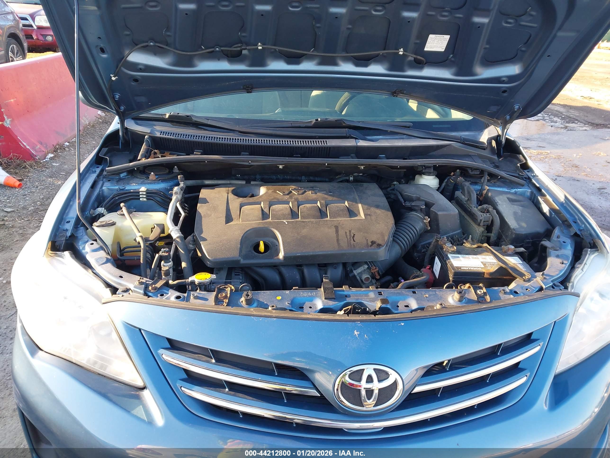 TOYOTA COROLLA image 10
