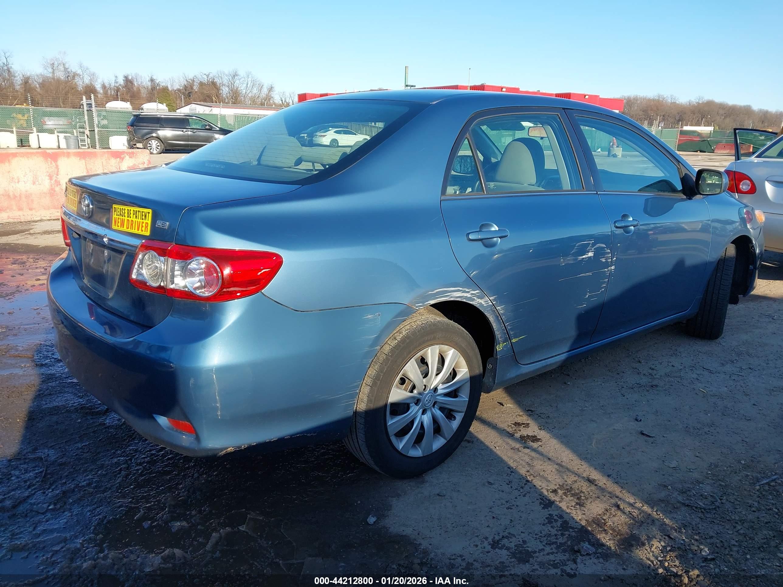 TOYOTA COROLLA image 4