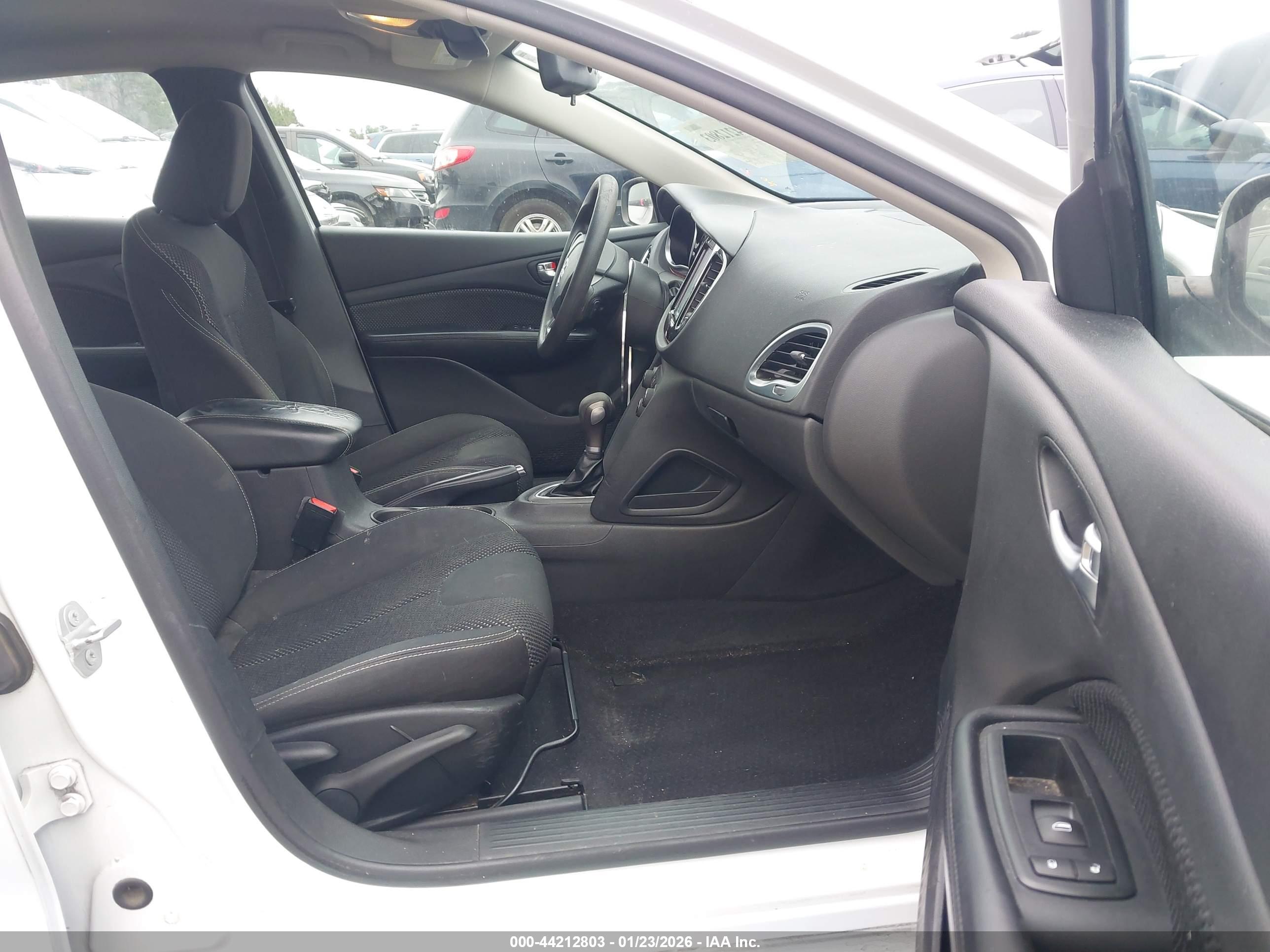 DODGE DART image 5