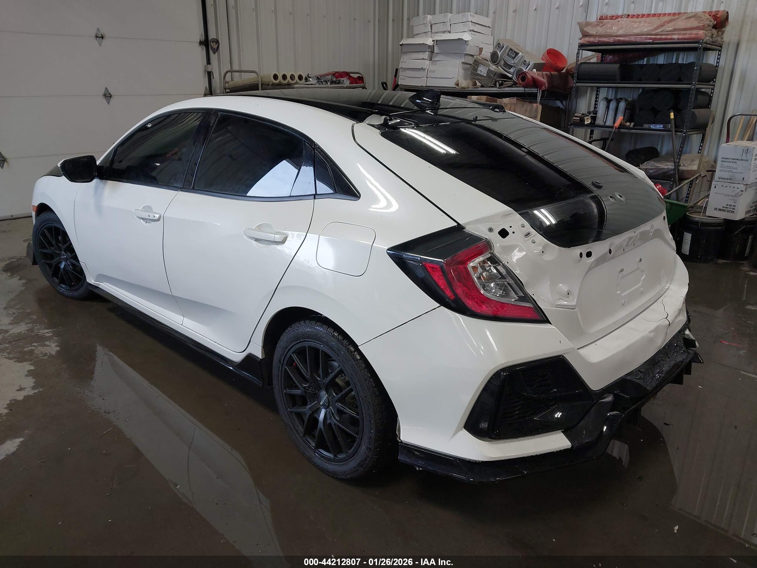 HONDA CIVIC image 3