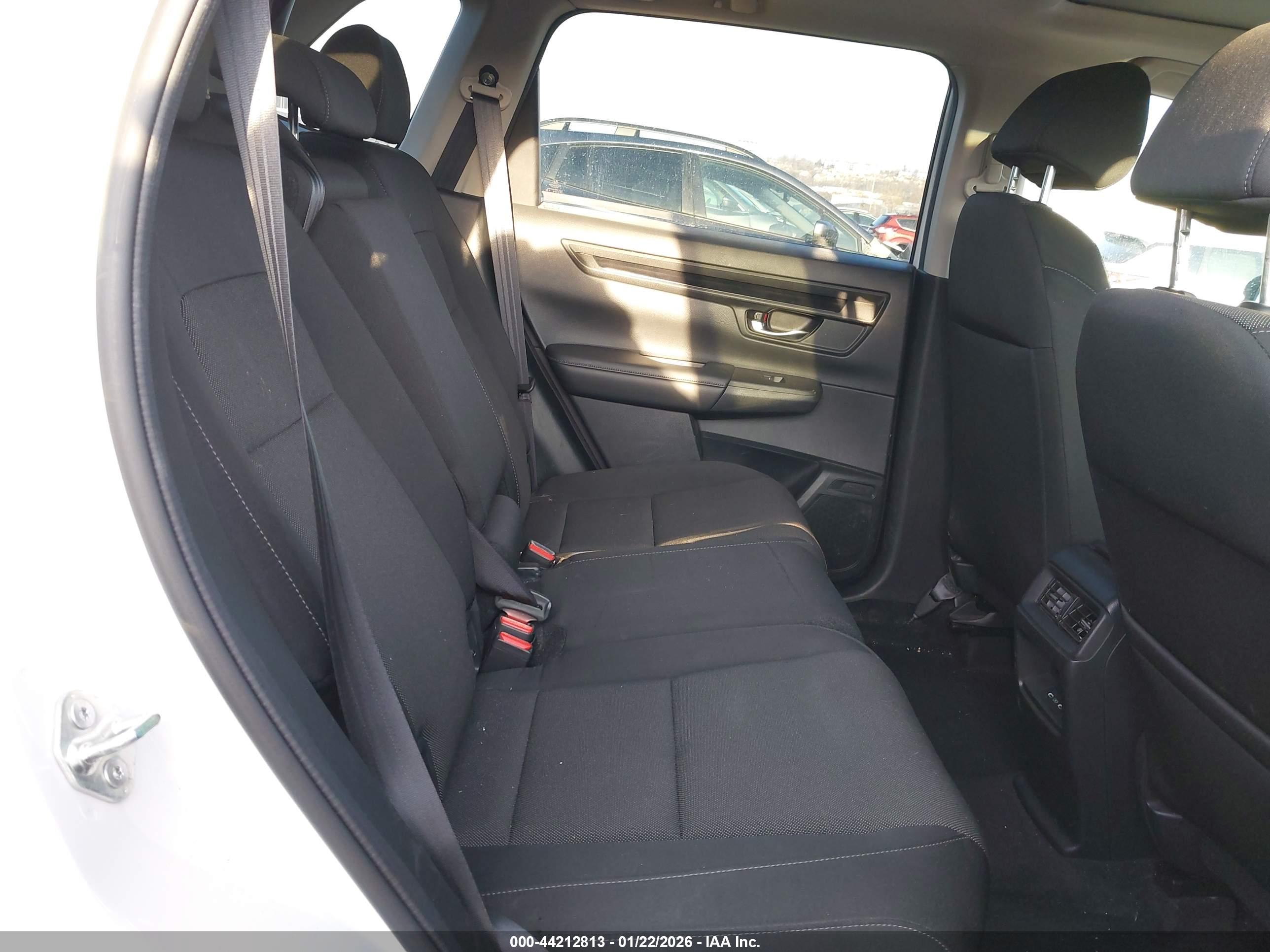 HONDA CR-V image 8